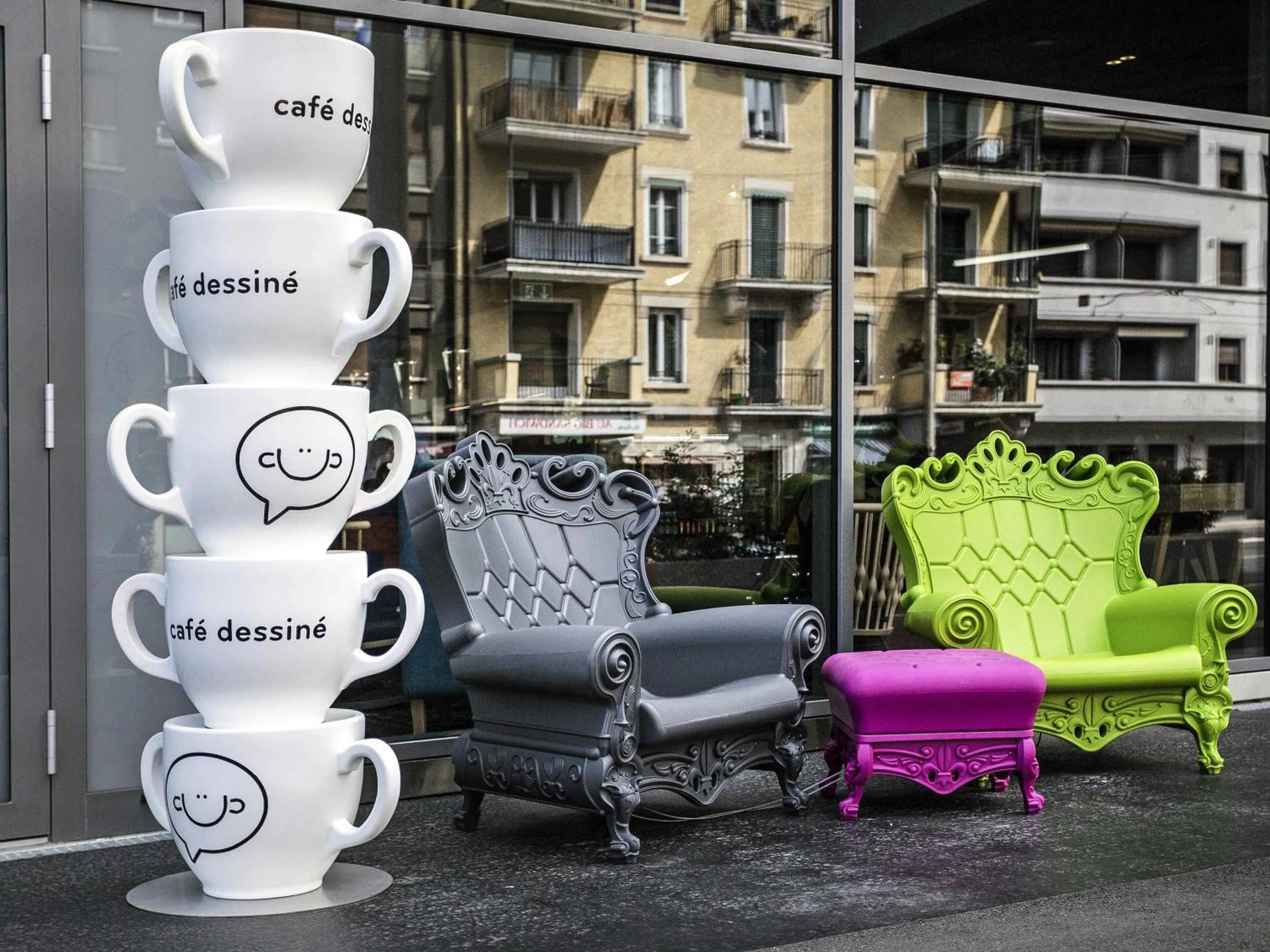 Lounge or bar in ibis Styles Genève Carouge