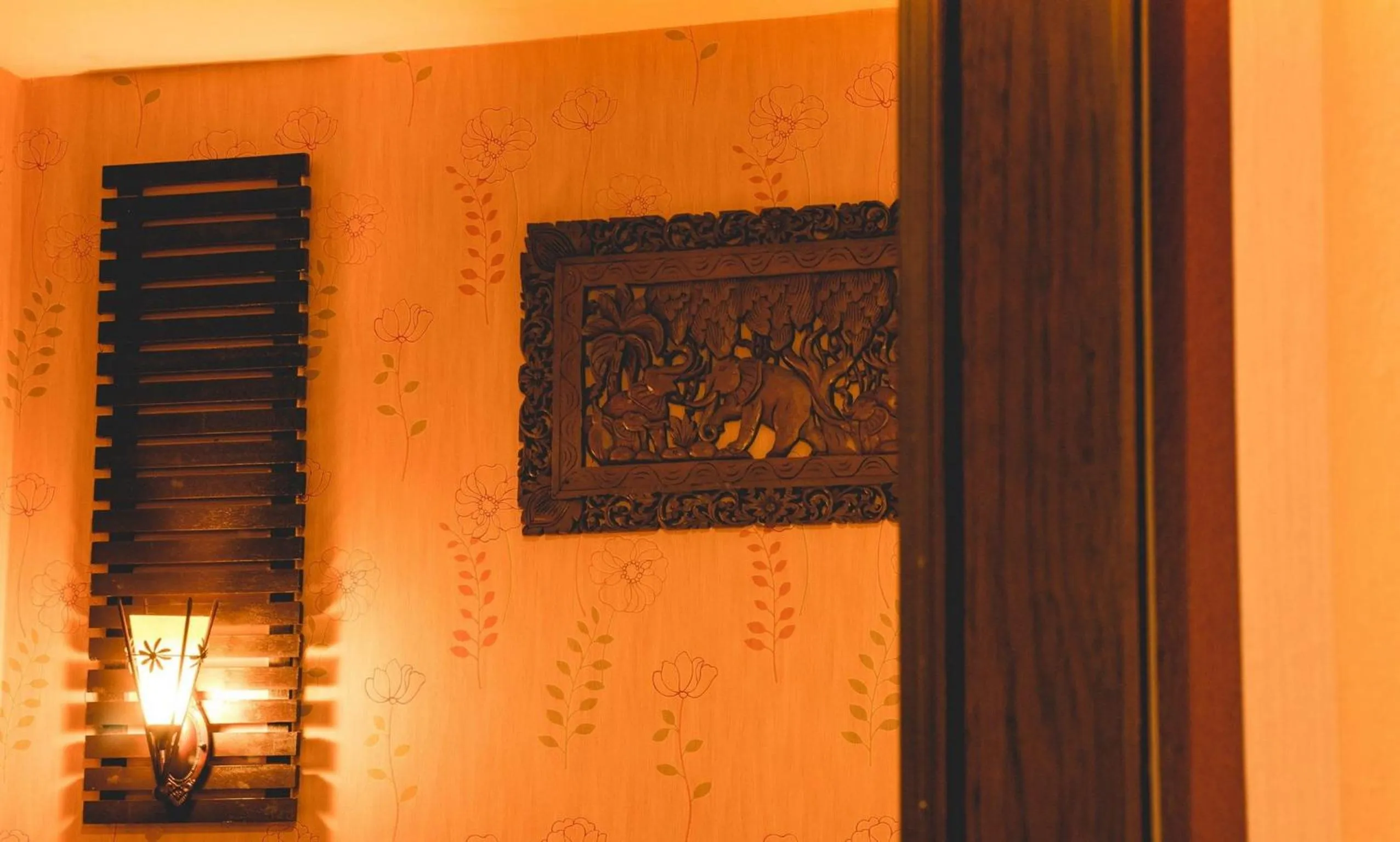 Decorative detail in Natural Samui Hotel