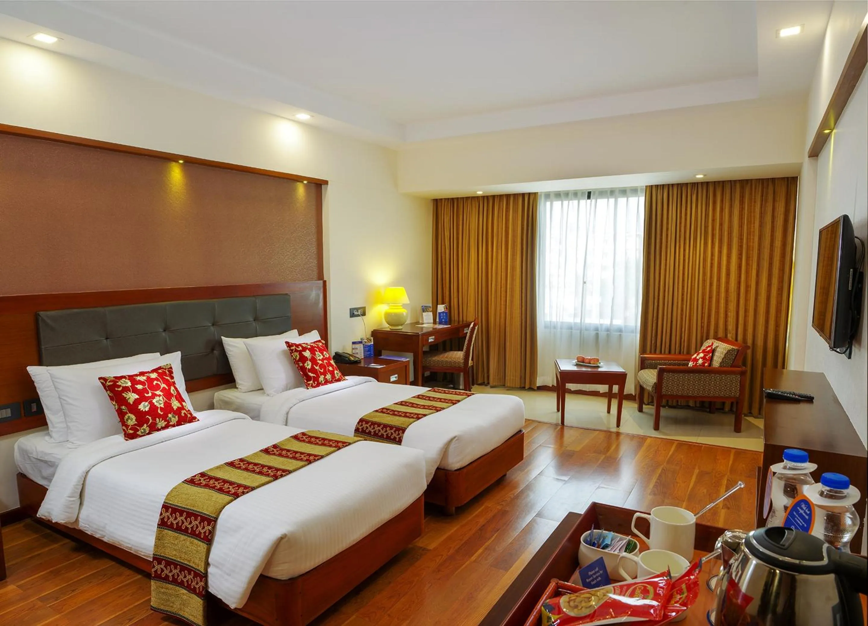 Bedroom, Bed in Classic Sarovar Portico Trivandrum