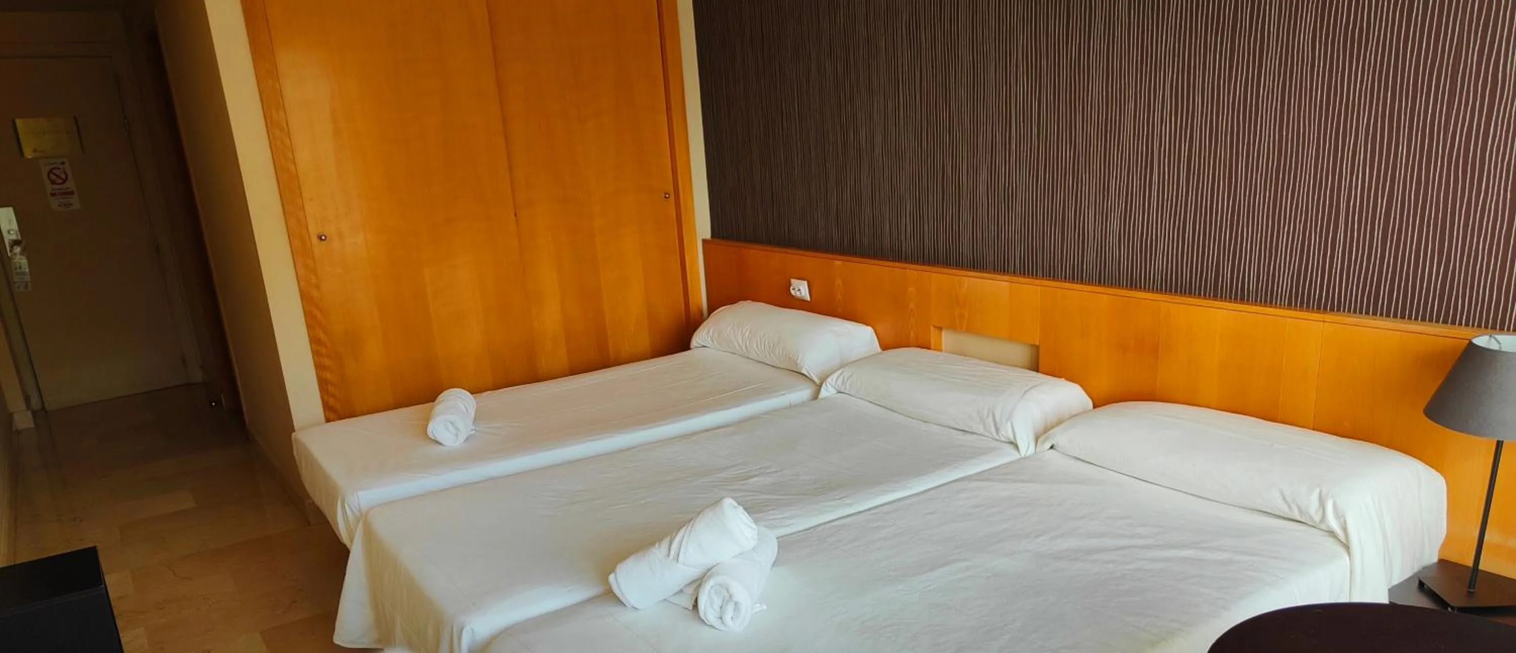 Bed in Hotel Mencia Subbética