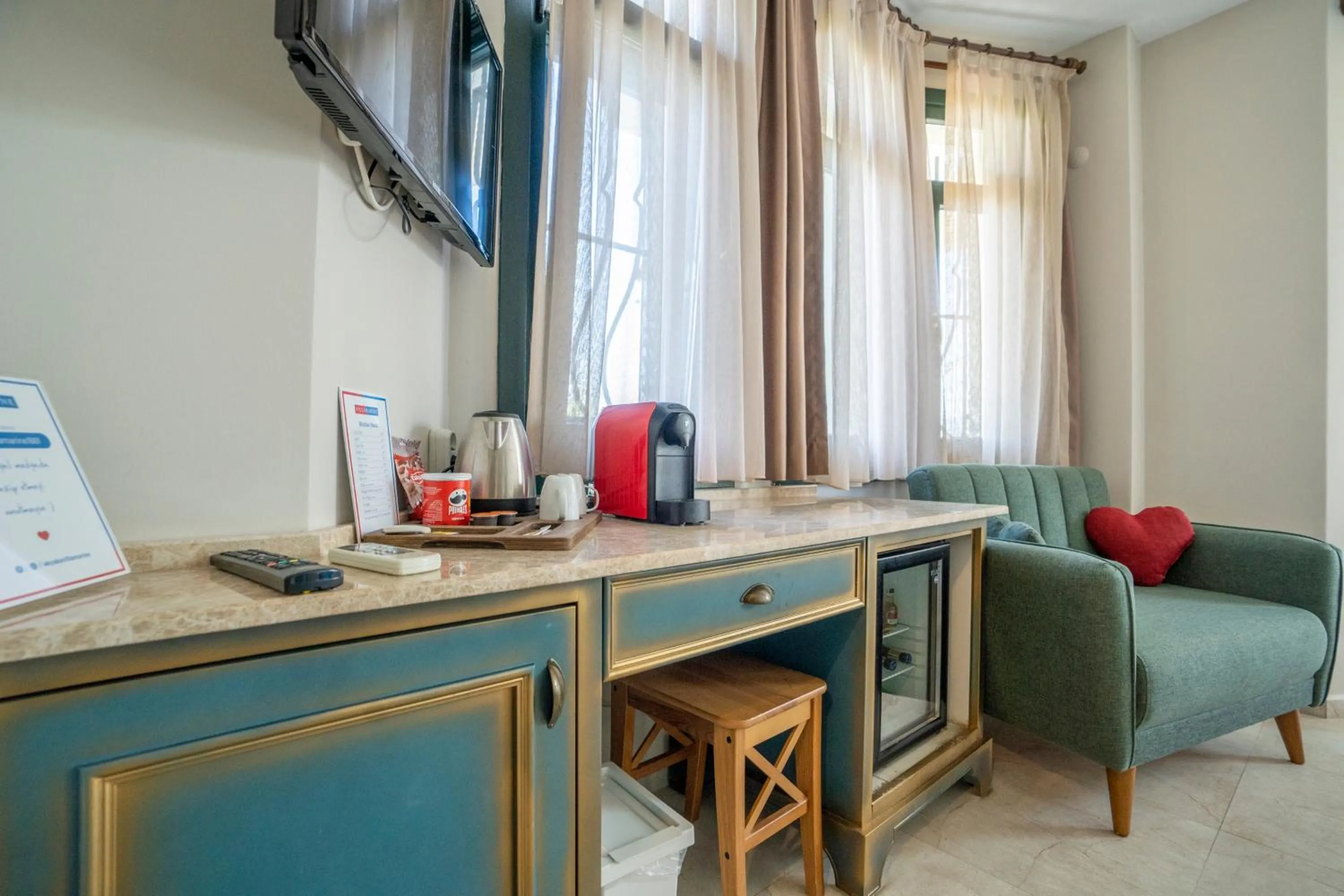 minibar in Villa Marine Hotel