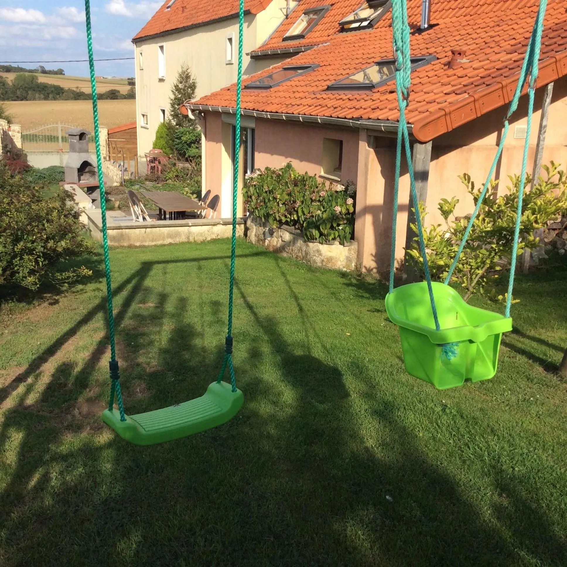 BBQ facilities in Le clos de Tournes