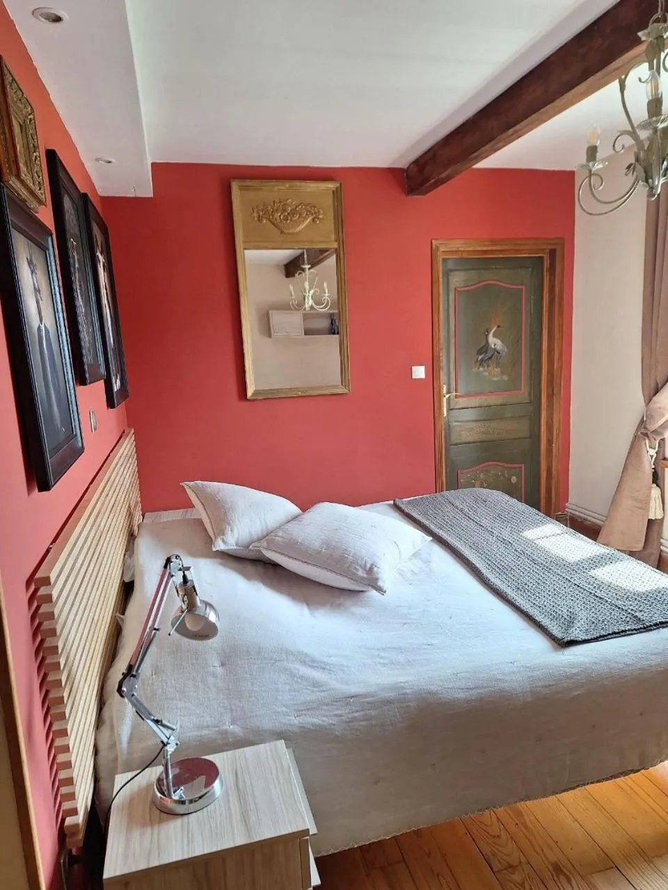 Bedroom, Bed in Le clos de Tournes