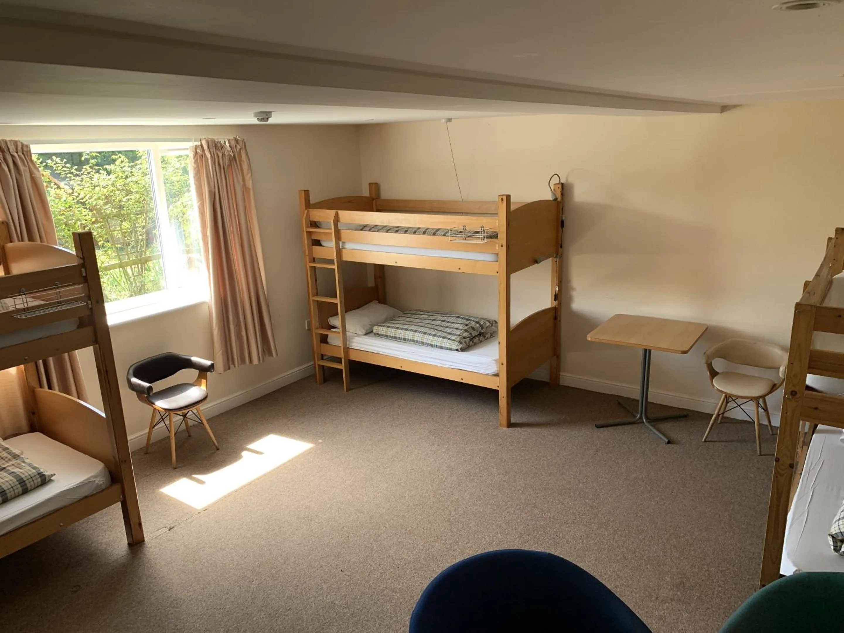Bedroom, Bed in Stonehenge Hostel