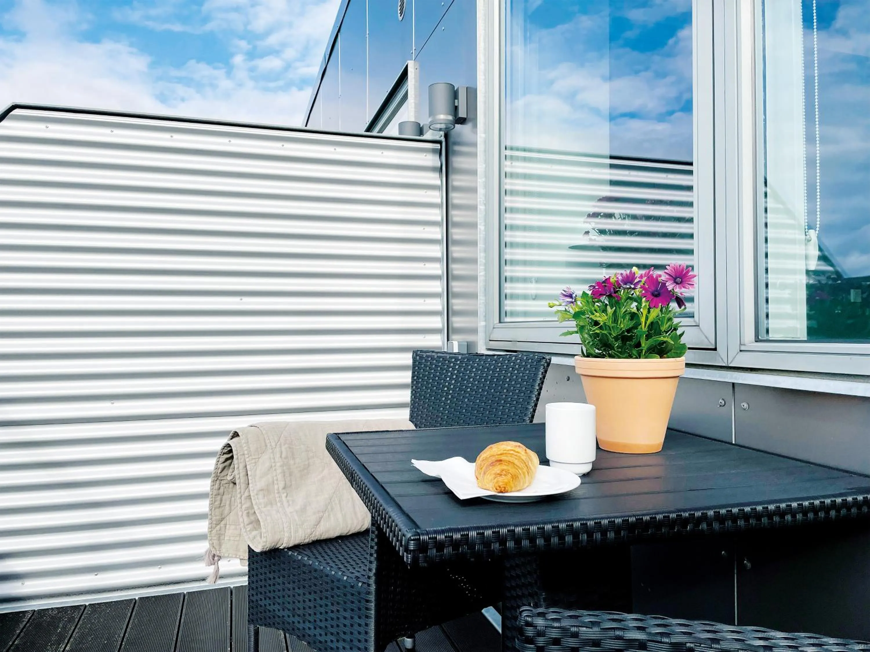 View (from property/room) in athome apartments