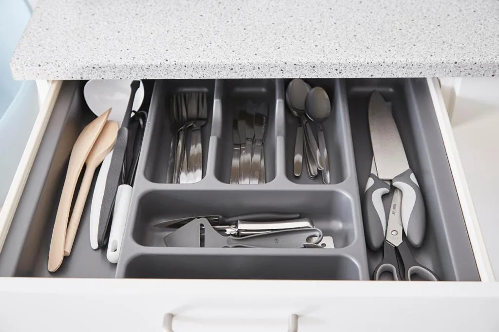 Kitchen or kitchenette in athome apartments