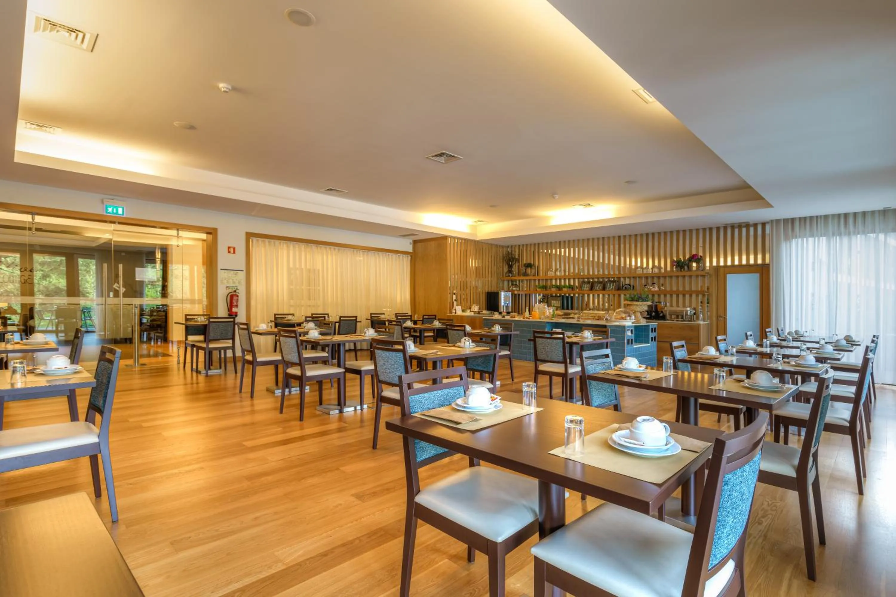 Restaurant/places to eat in Hotel Rural Vale Do Rio