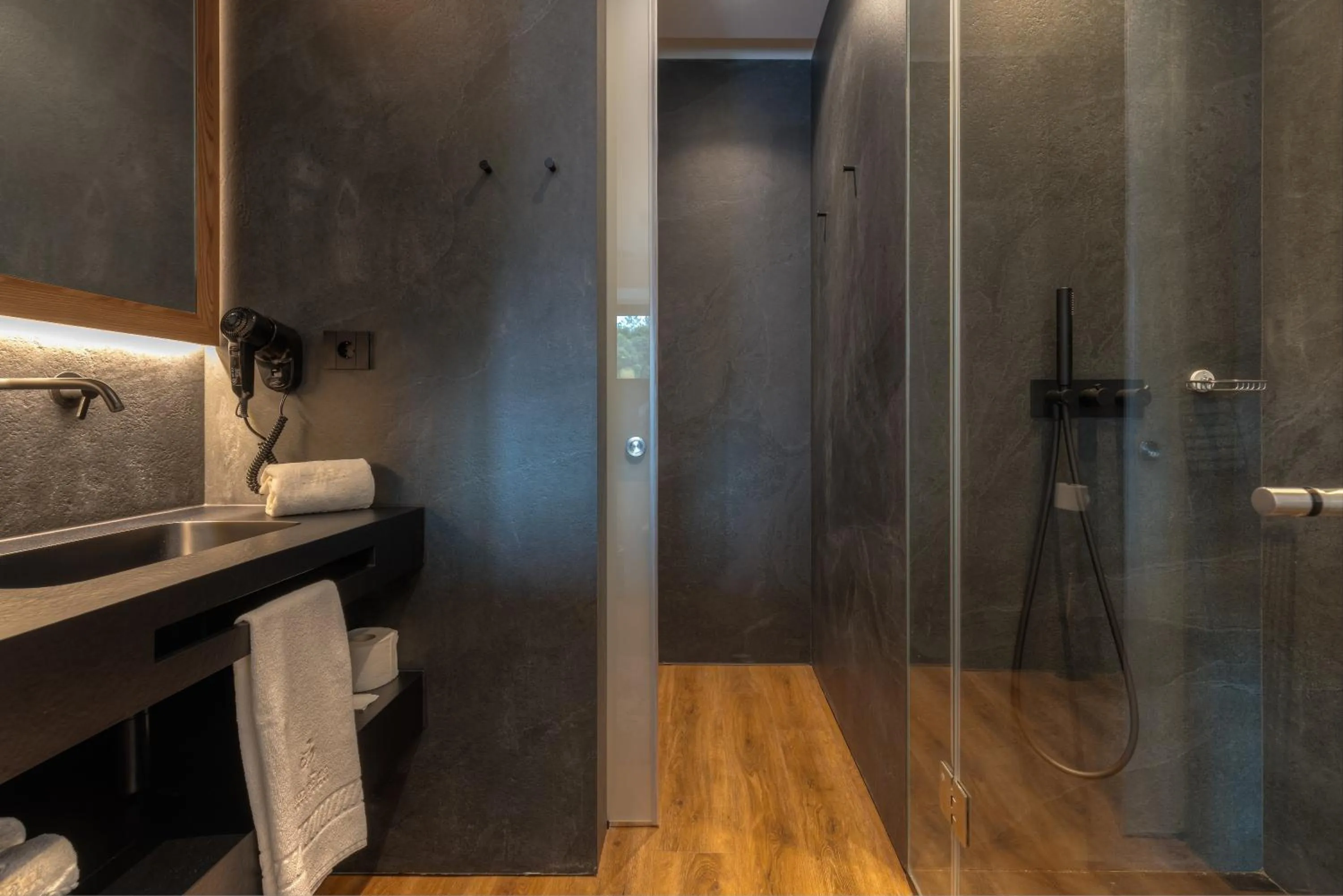 Bathroom in Hotel Rural Vale Do Rio