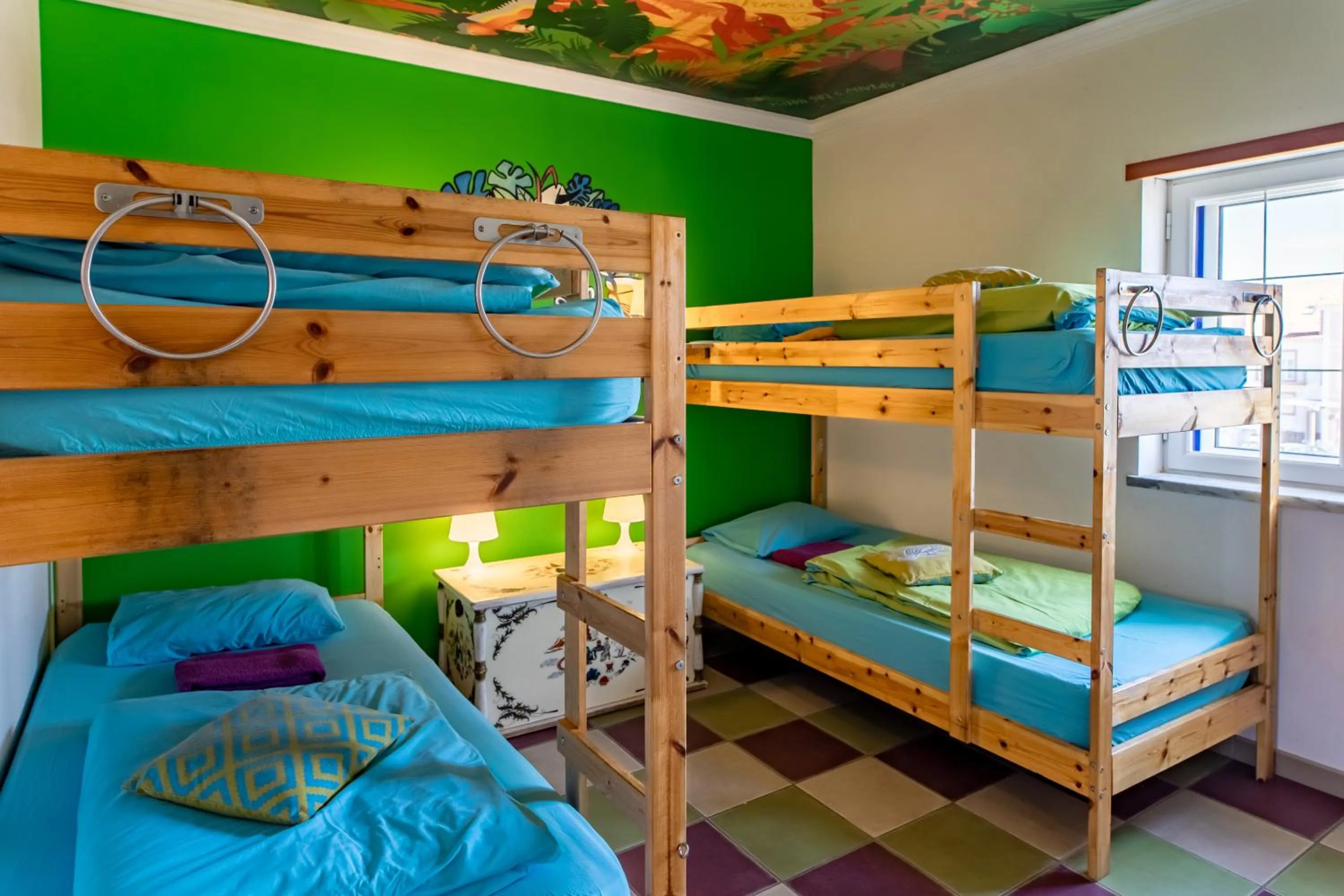 Photo of the whole room, Bed in Captain's Log House