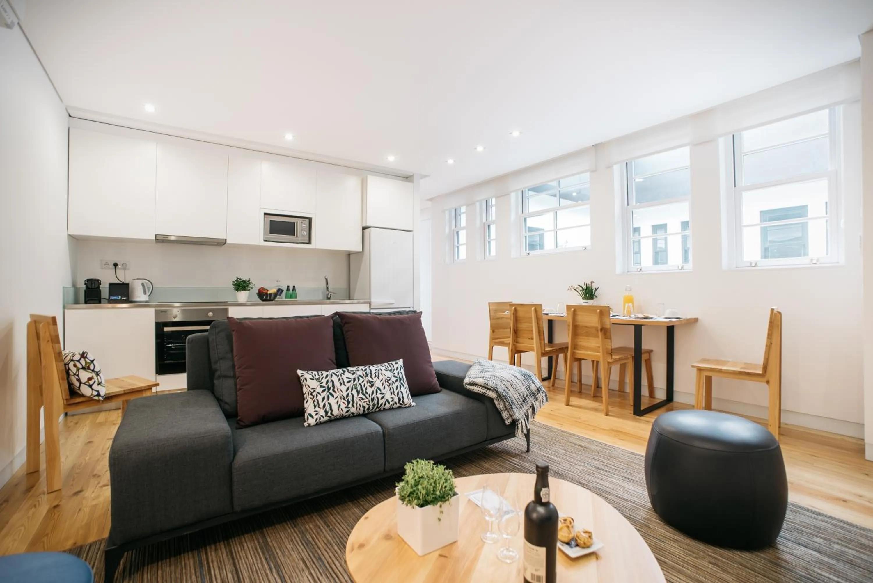 Kitchen or kitchenette in D'Autor Apartments Sá da Bandeira