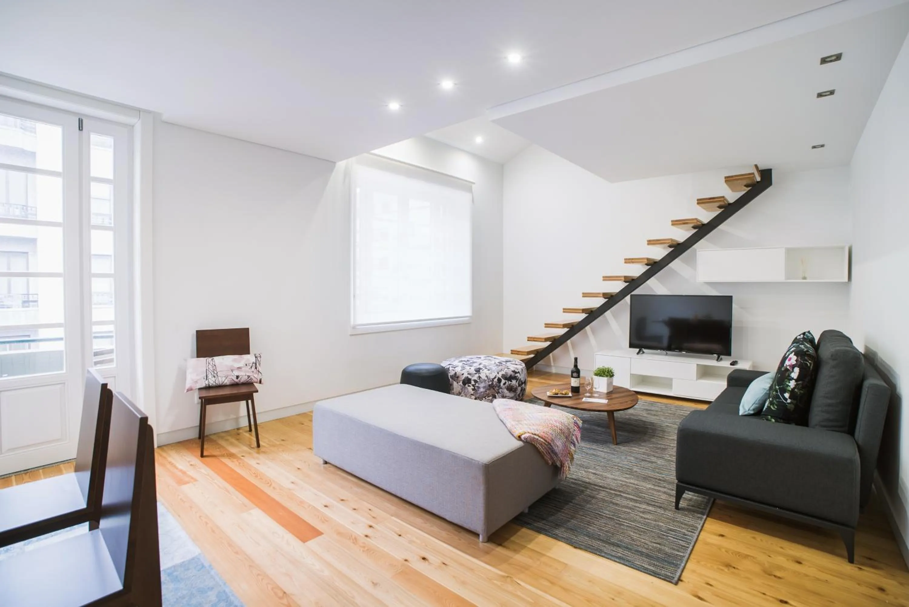 TV and multimedia in D'Autor Apartments Sá da Bandeira