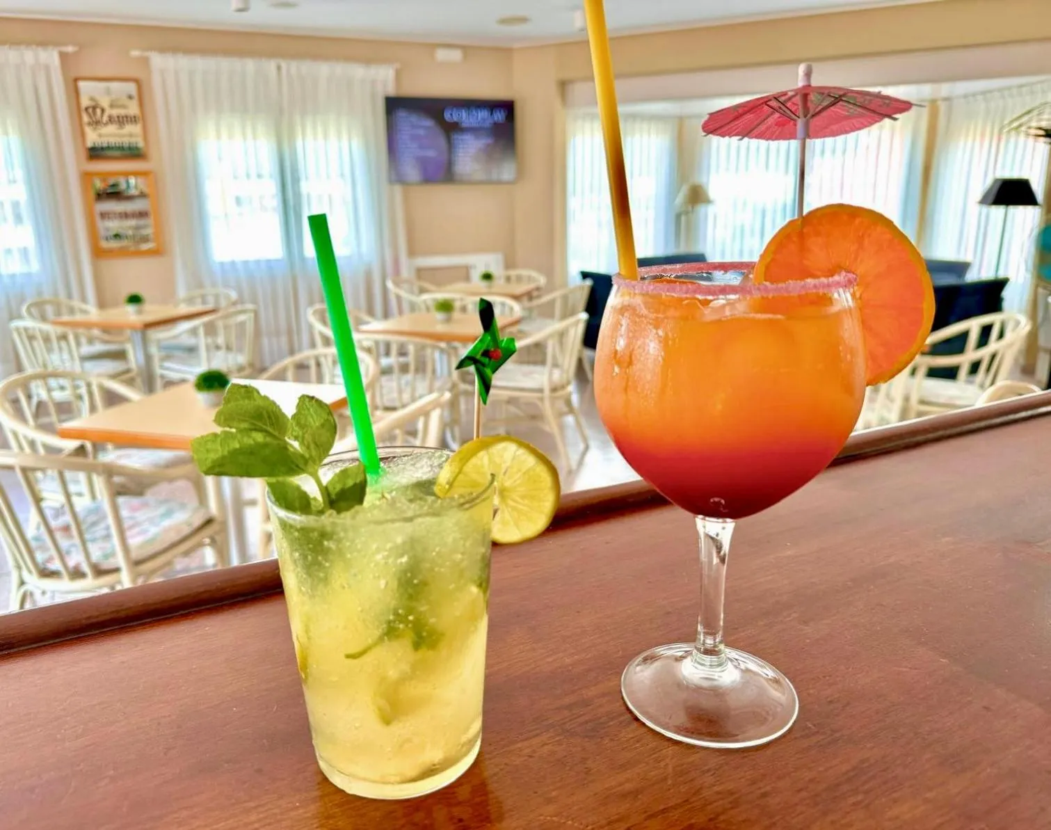 Lounge or bar in Hotel Ninays