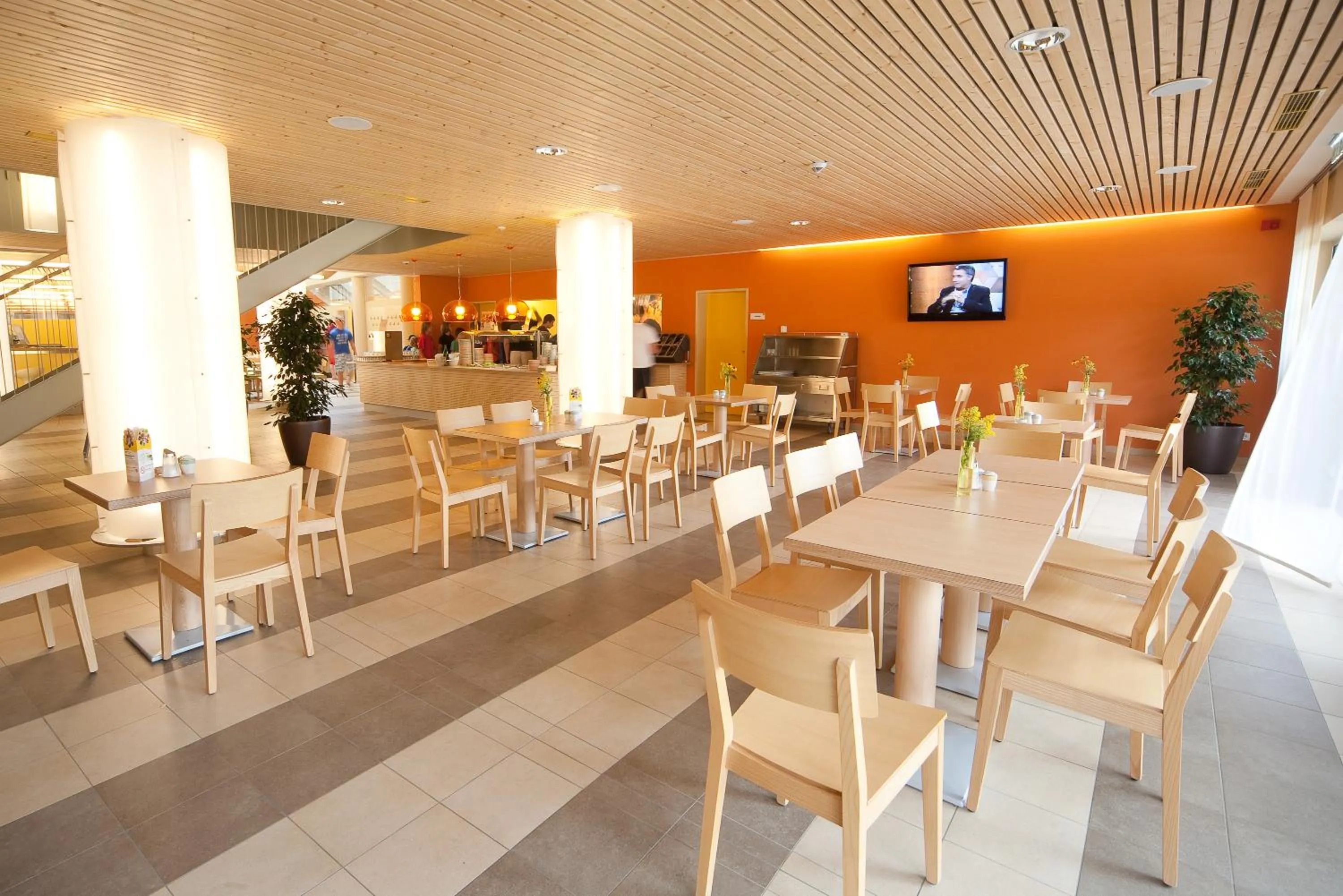 Restaurant/places to eat in JUFA Hotel Leibnitz