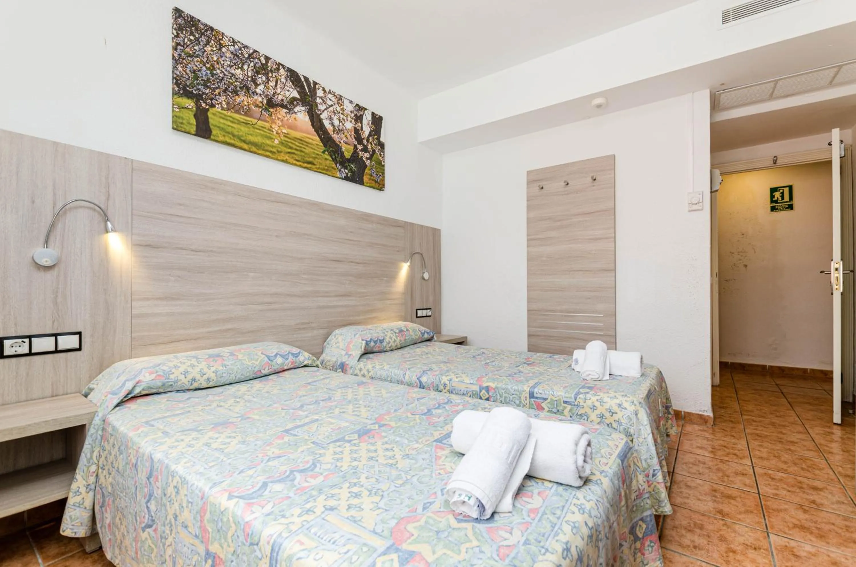 Bedroom, Bed in Hostal Gami Adults Only