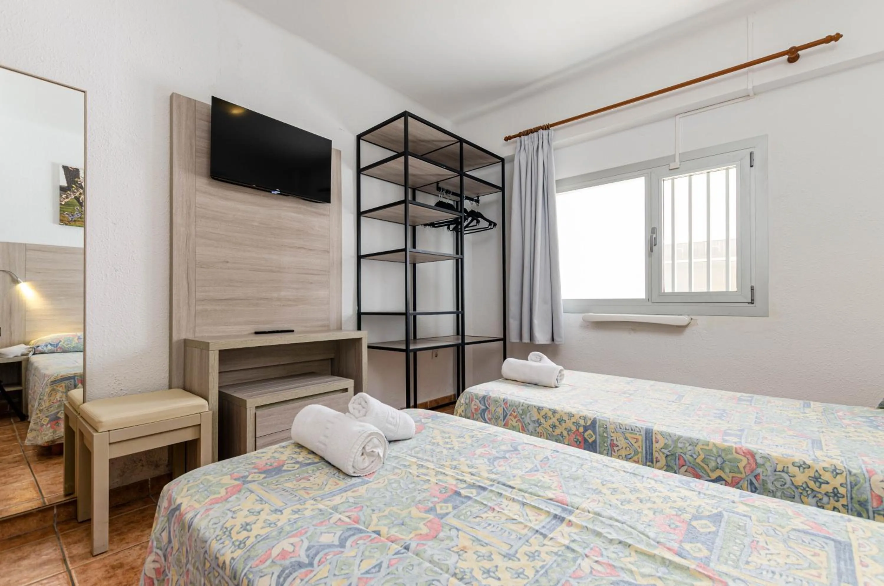 Bedroom, Bed in Hostal Gami Adults Only