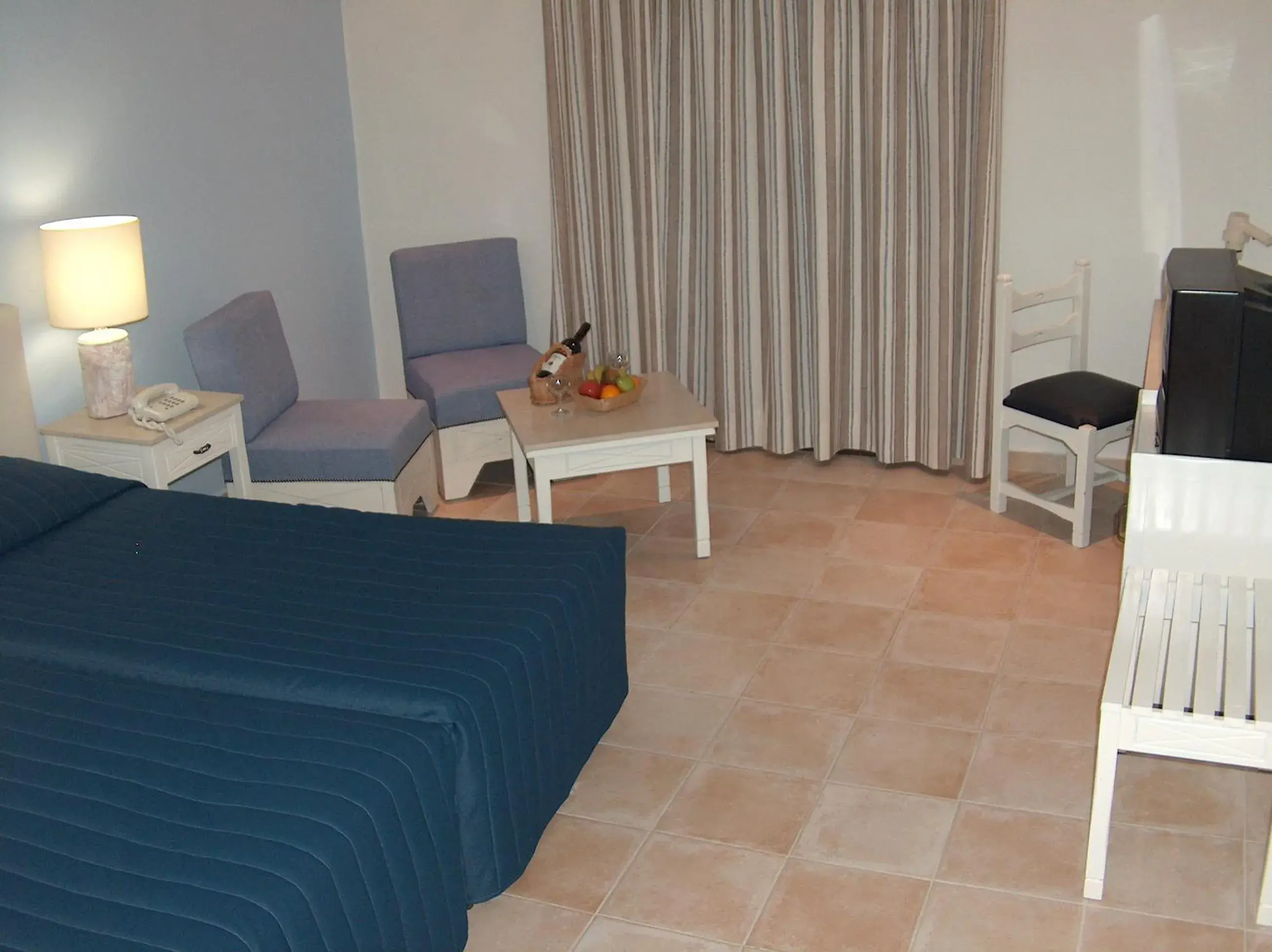Photo of the whole room, Bed in Dionysos Central Photo of the whole room, Bed in Dionysos Central