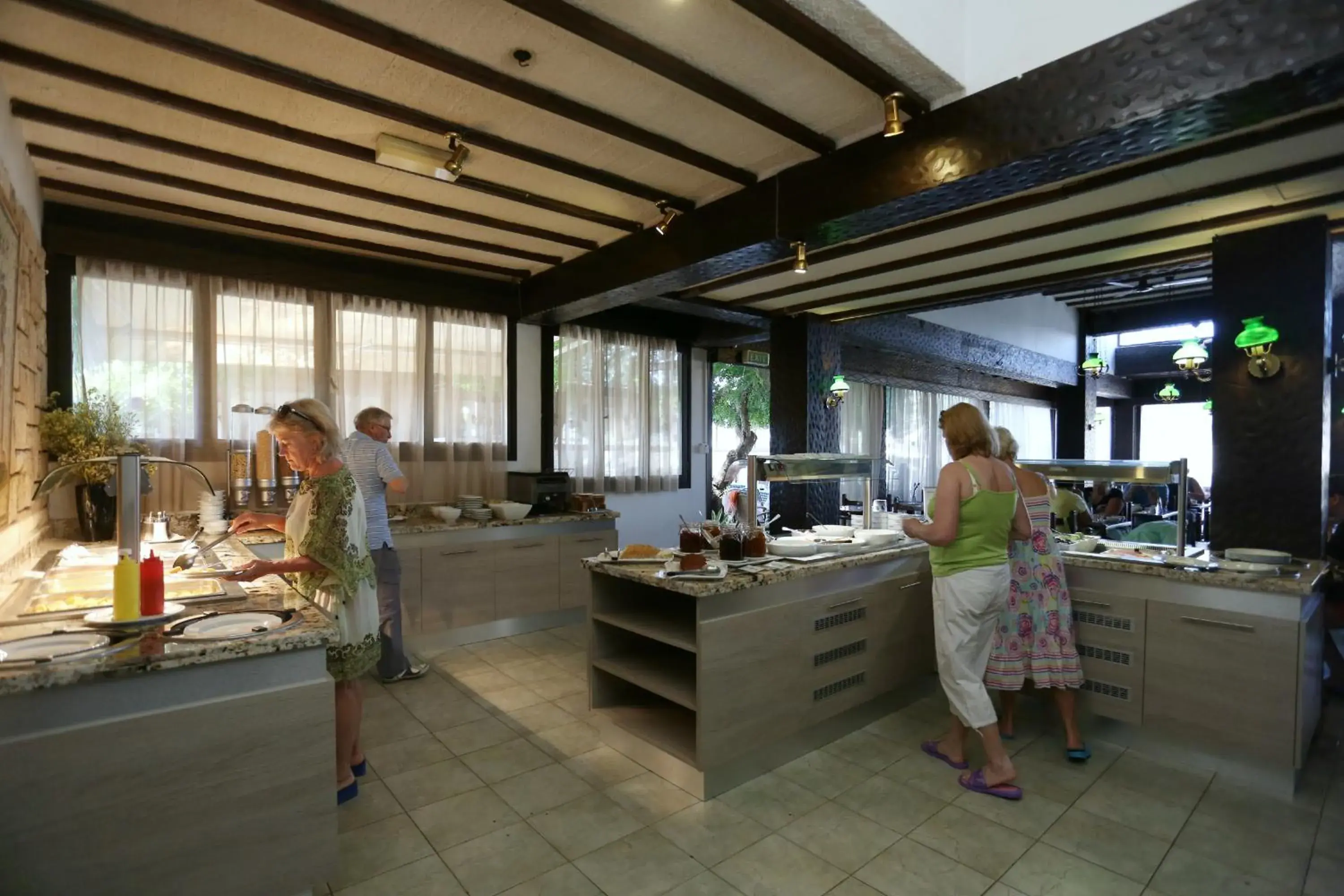 Breakfast in Dionysos Central Breakfast in Dionysos Central