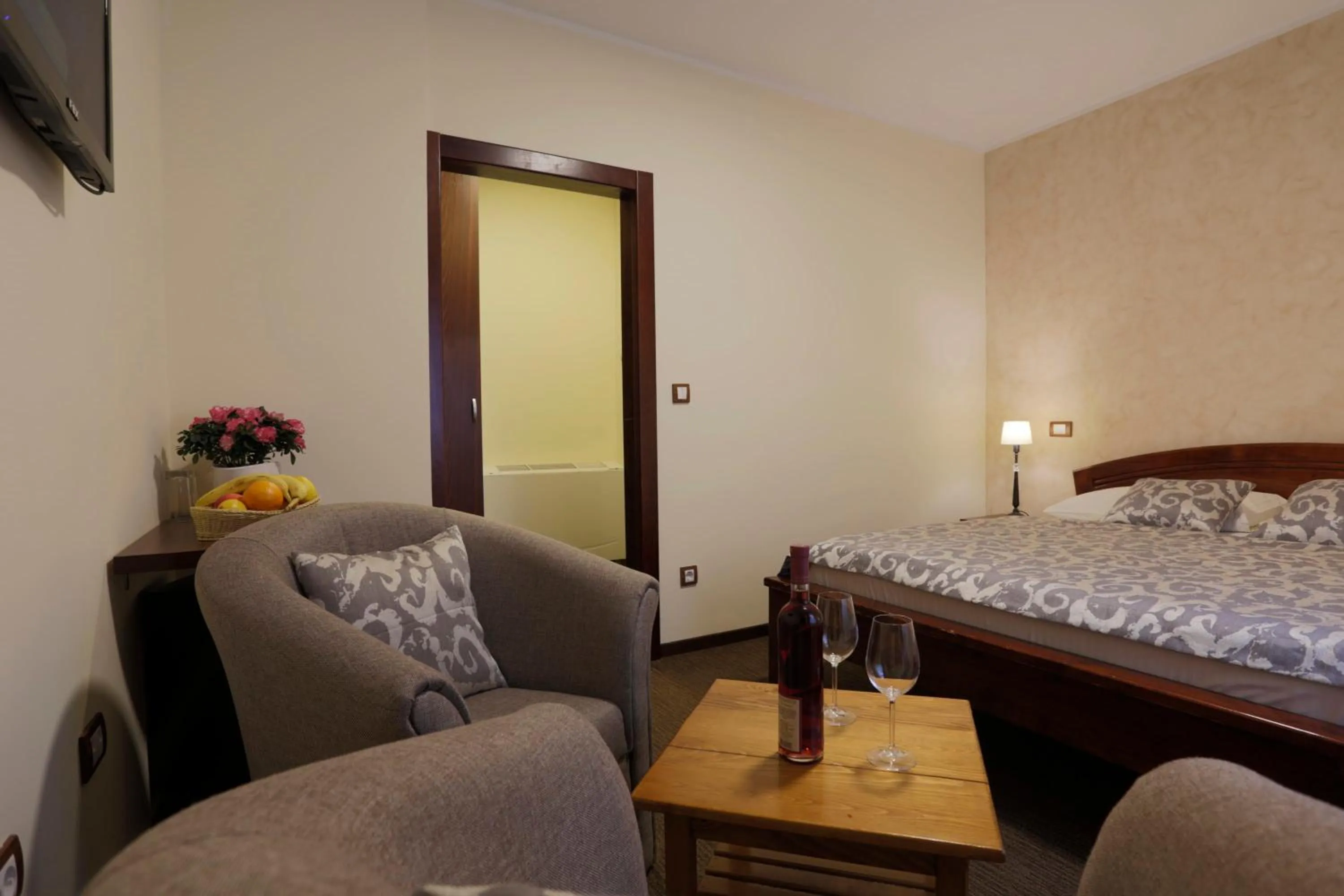 Bed in Accommodation Tara