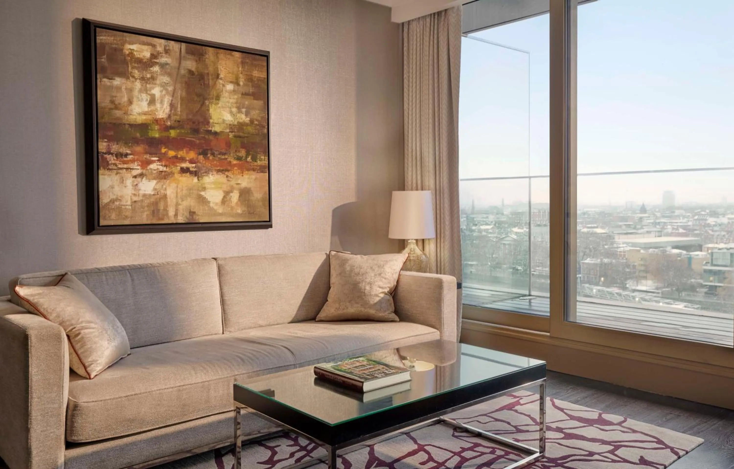 Photo of the whole room in Hyatt Regency London Albert Embankment