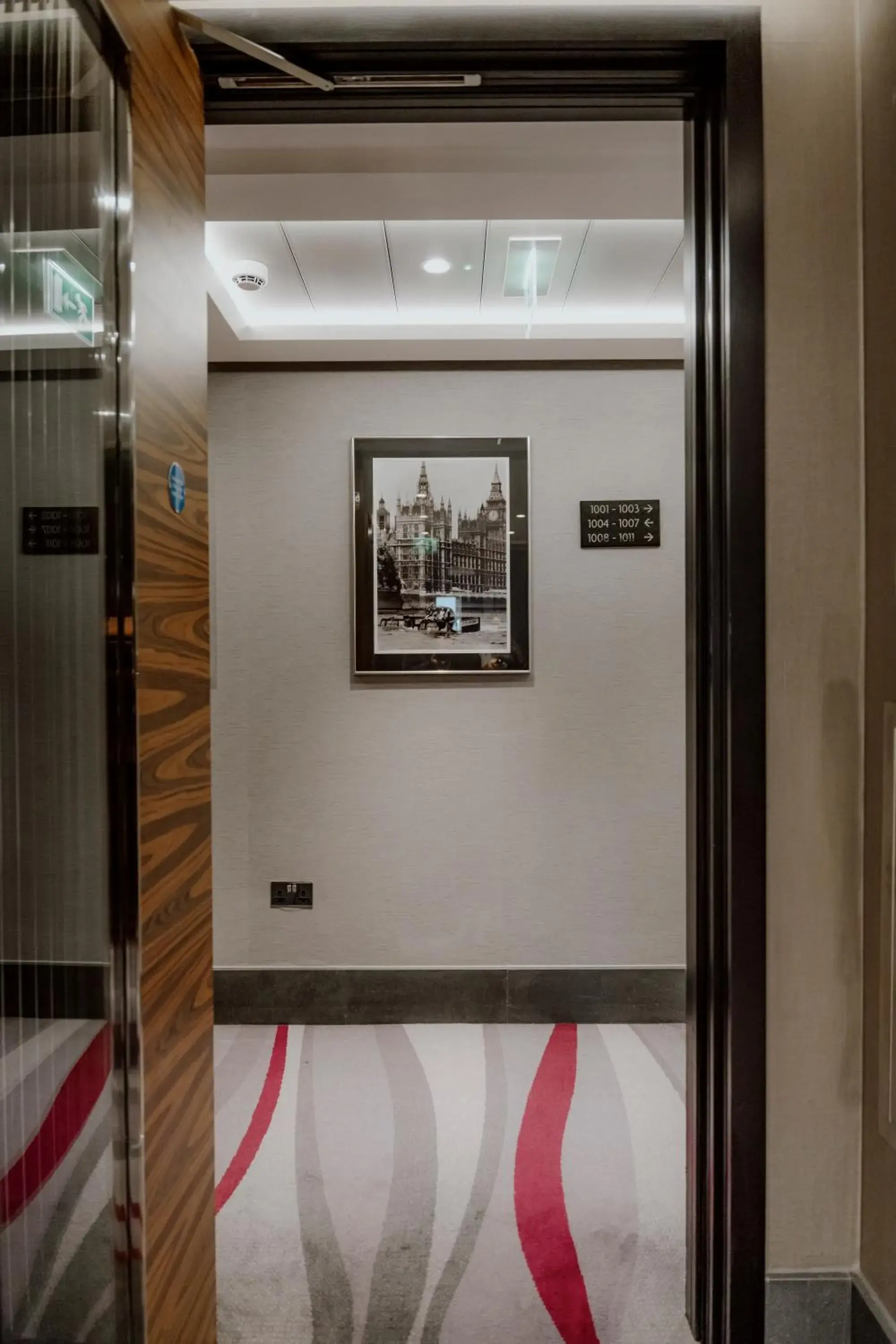 Property building in Hyatt Regency London Albert Embankment Property building in Hyatt Regency London Albert Embankment