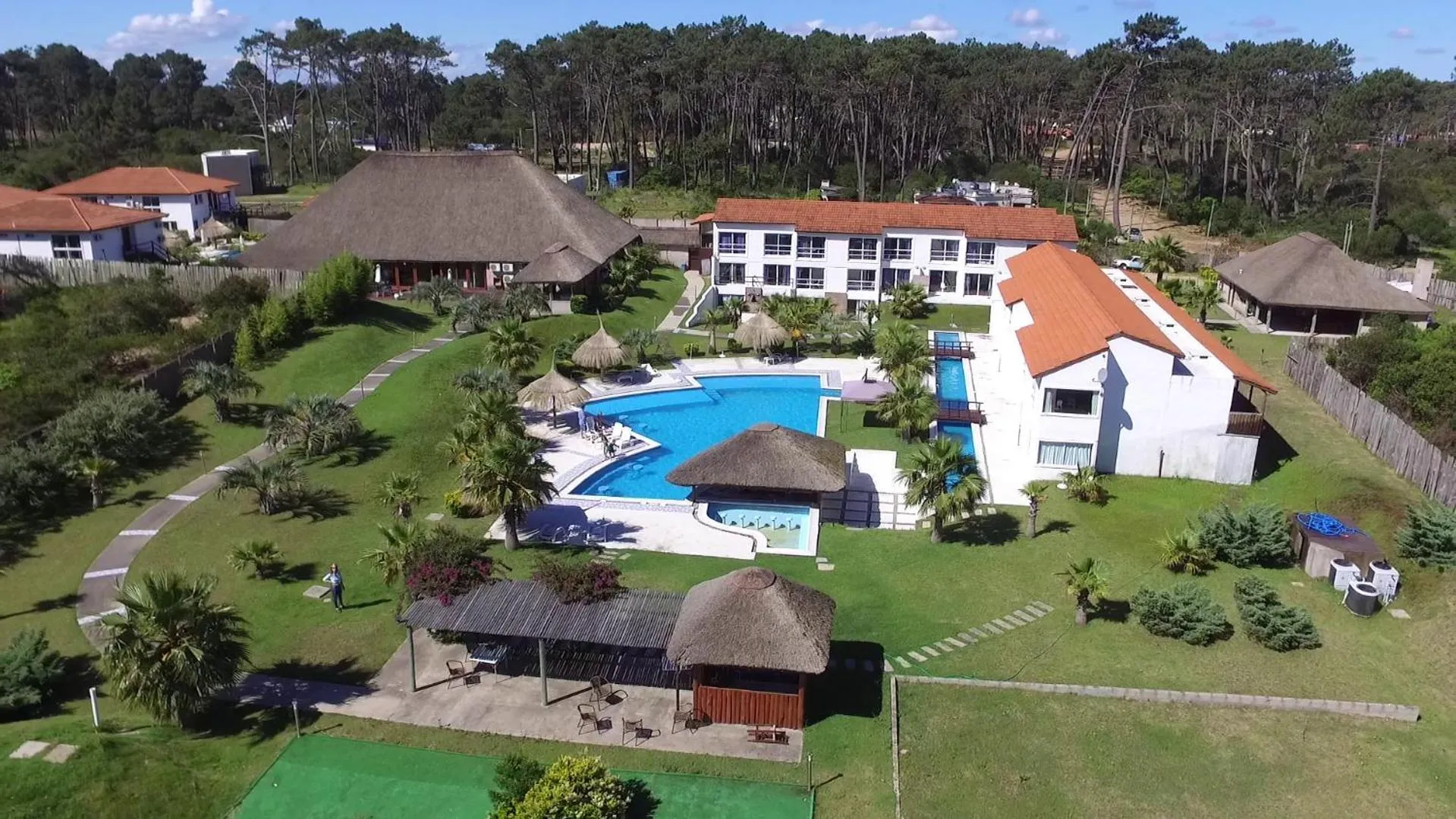 Property building in Punta del Este Arenas Hotel