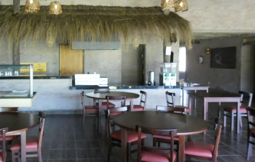 Restaurant/places to eat in Punta del Este Arenas Hotel