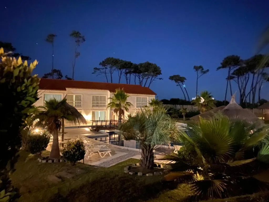 Property building in Punta del Este Arenas Hotel