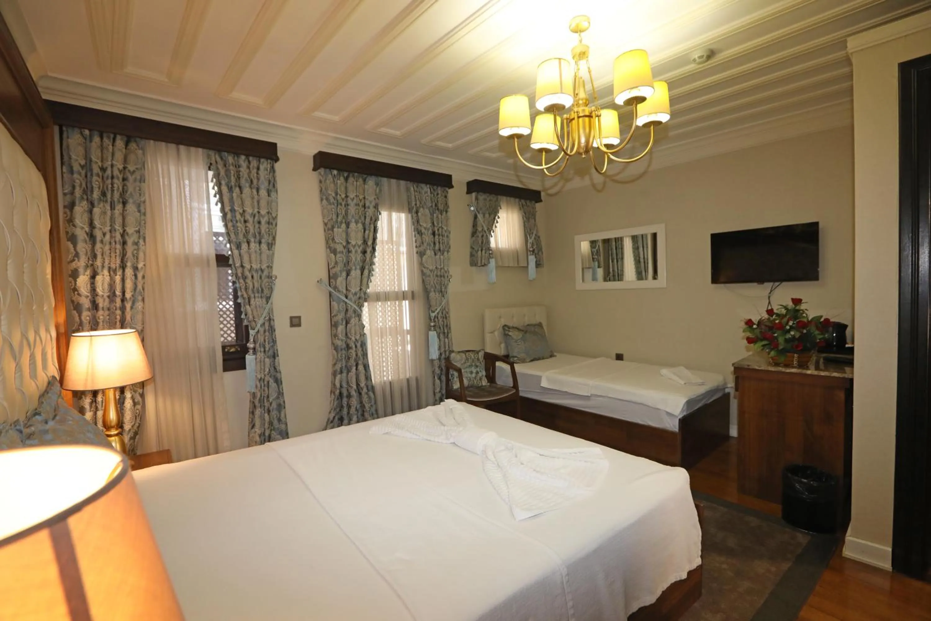 Bedroom, Bed in Mezzo Hotel