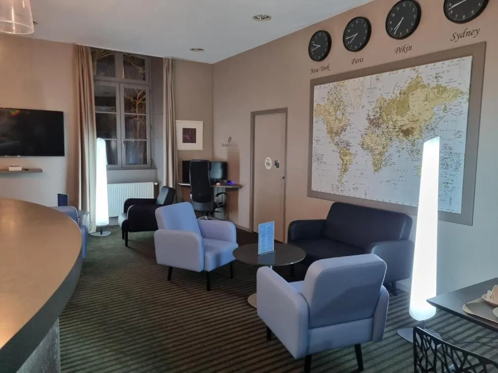 Living room in Brit Hotel Spa Le Connetable