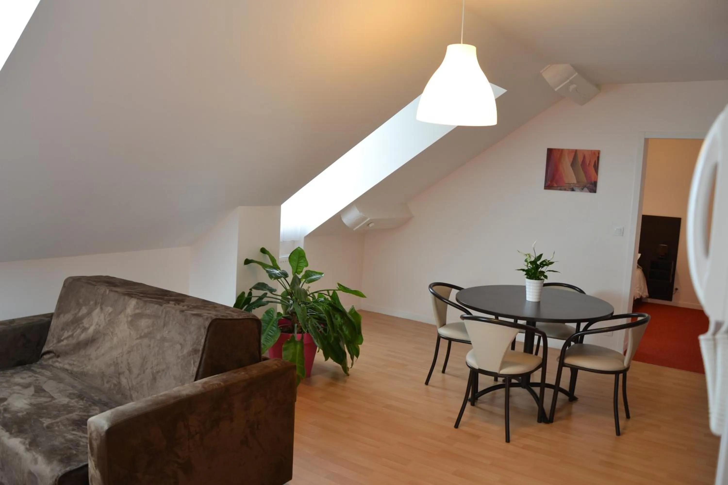 Living room in Brit Hotel Spa Le Connetable