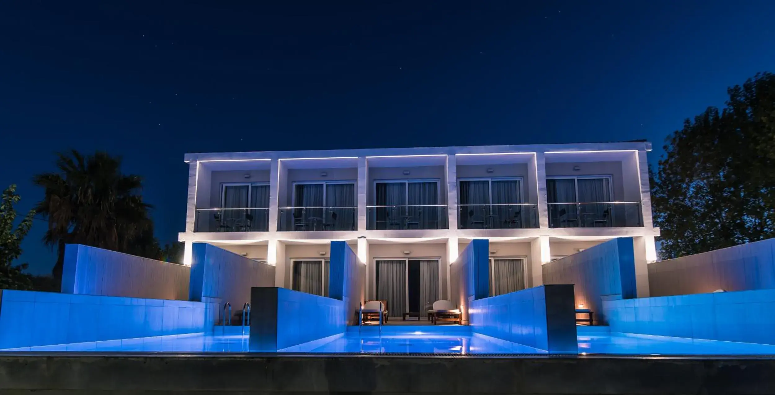 Property building in Belussi Beach Hotel & Suites Property building in Belussi Beach Hotel & Suites