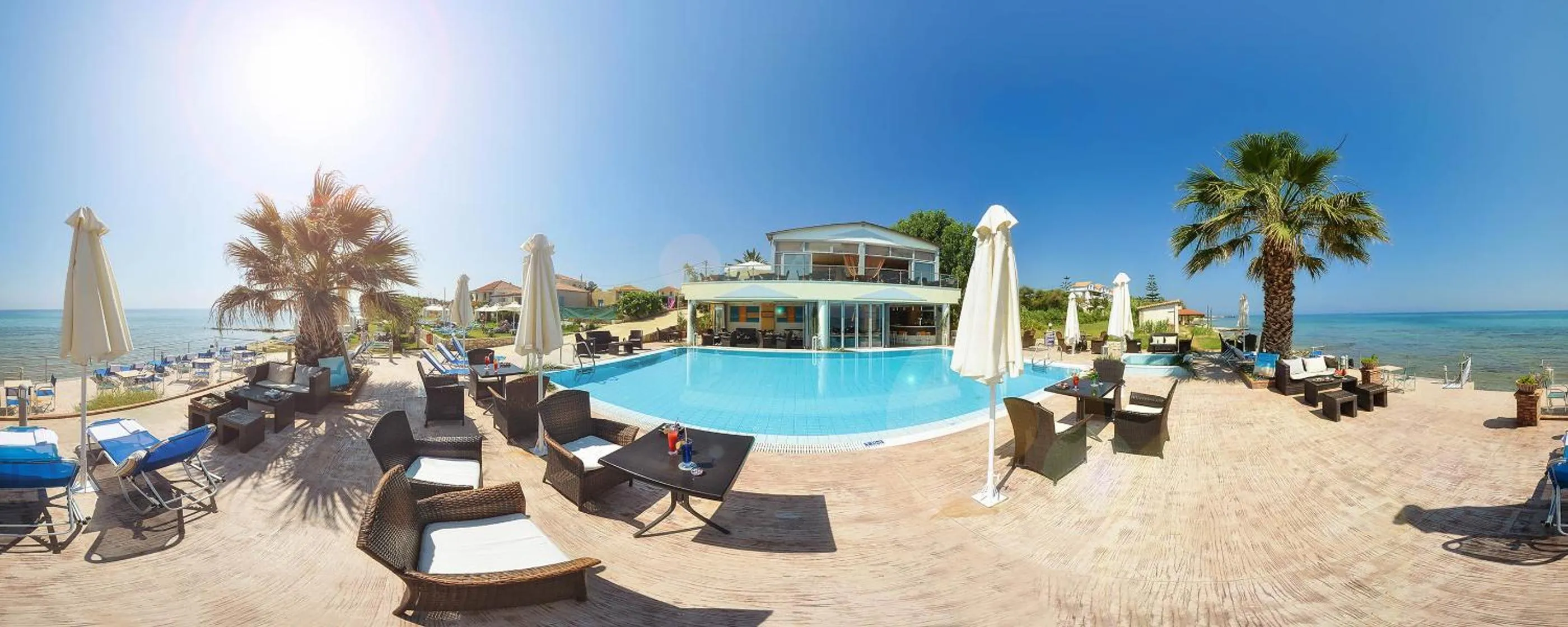 Swimming pool in Belussi Beach Hotel & Suites