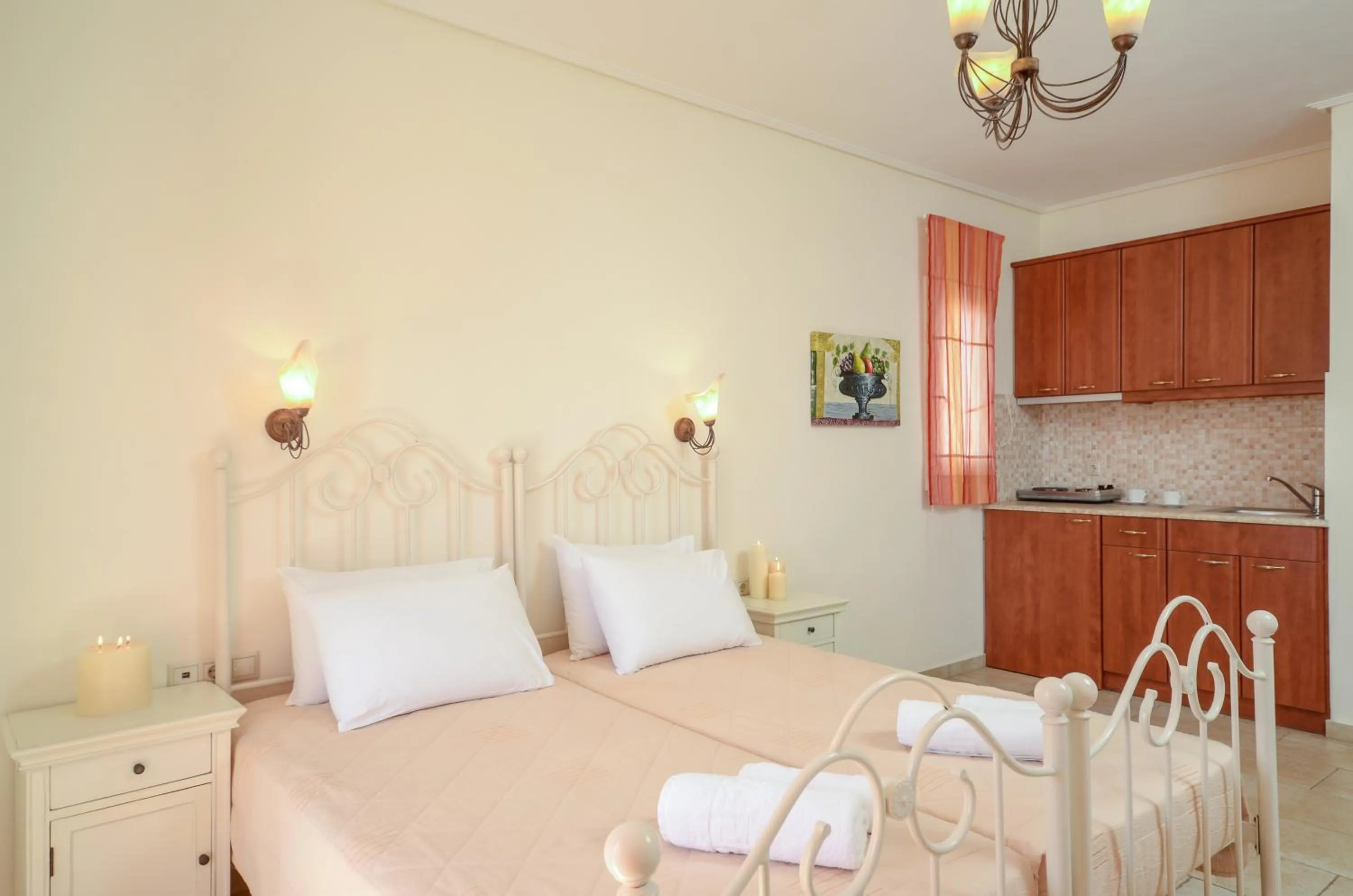 bunk bed, Bed in Perla Hotel