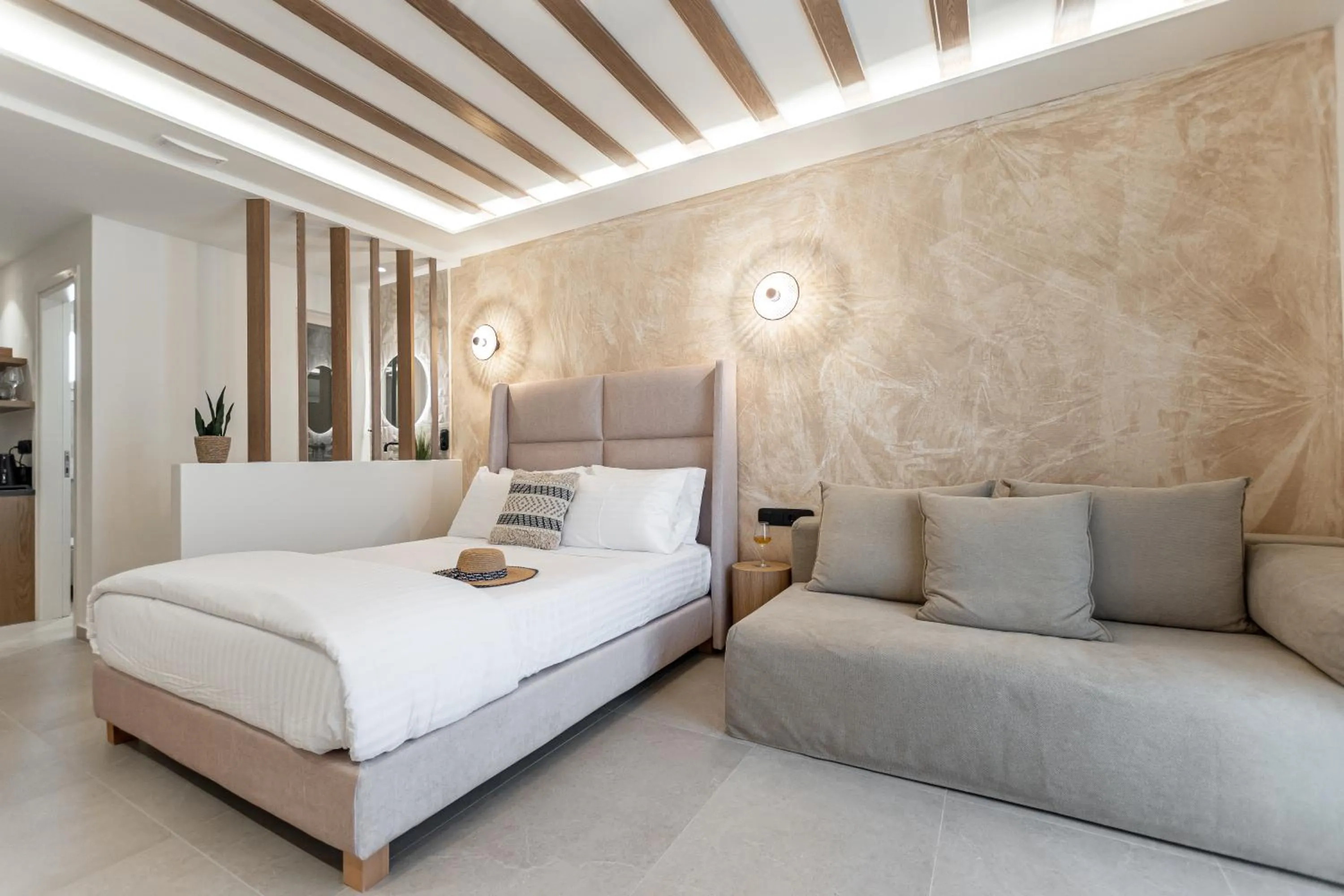 Photo of the whole room, Bed in Perla Hotel