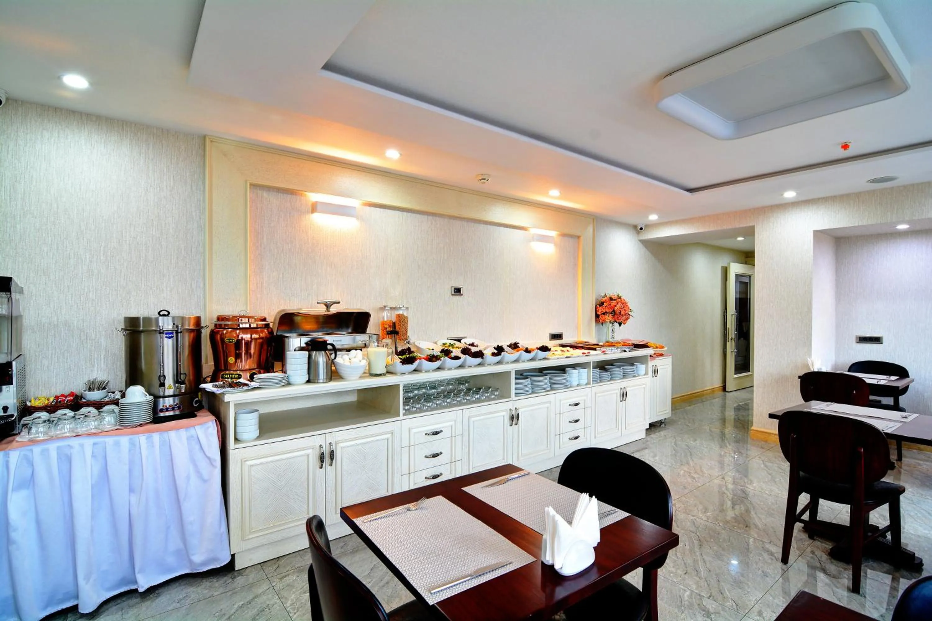 Buffet breakfast in Novelty Hotel