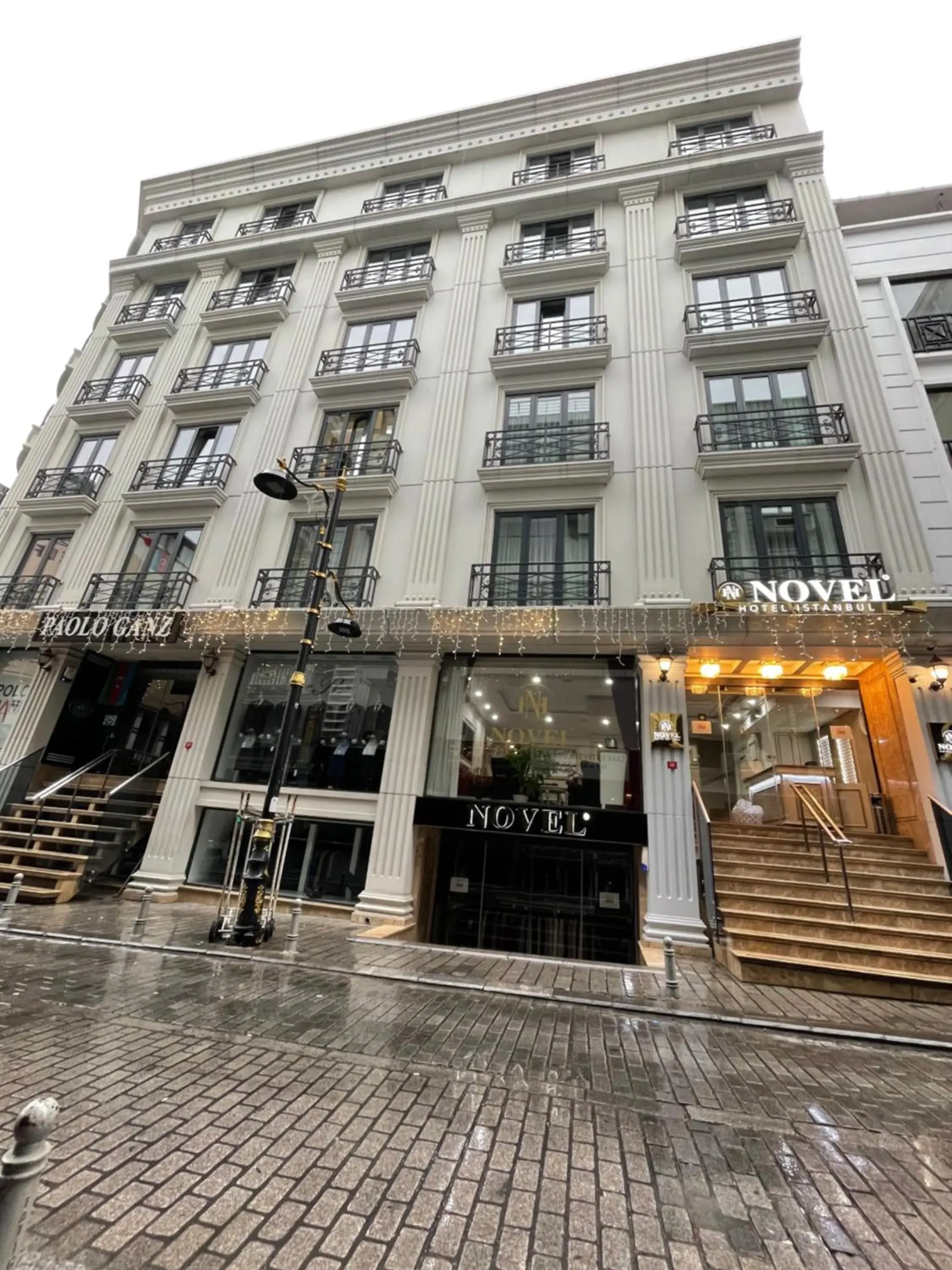 Novelty Hotel Novelty Hotel