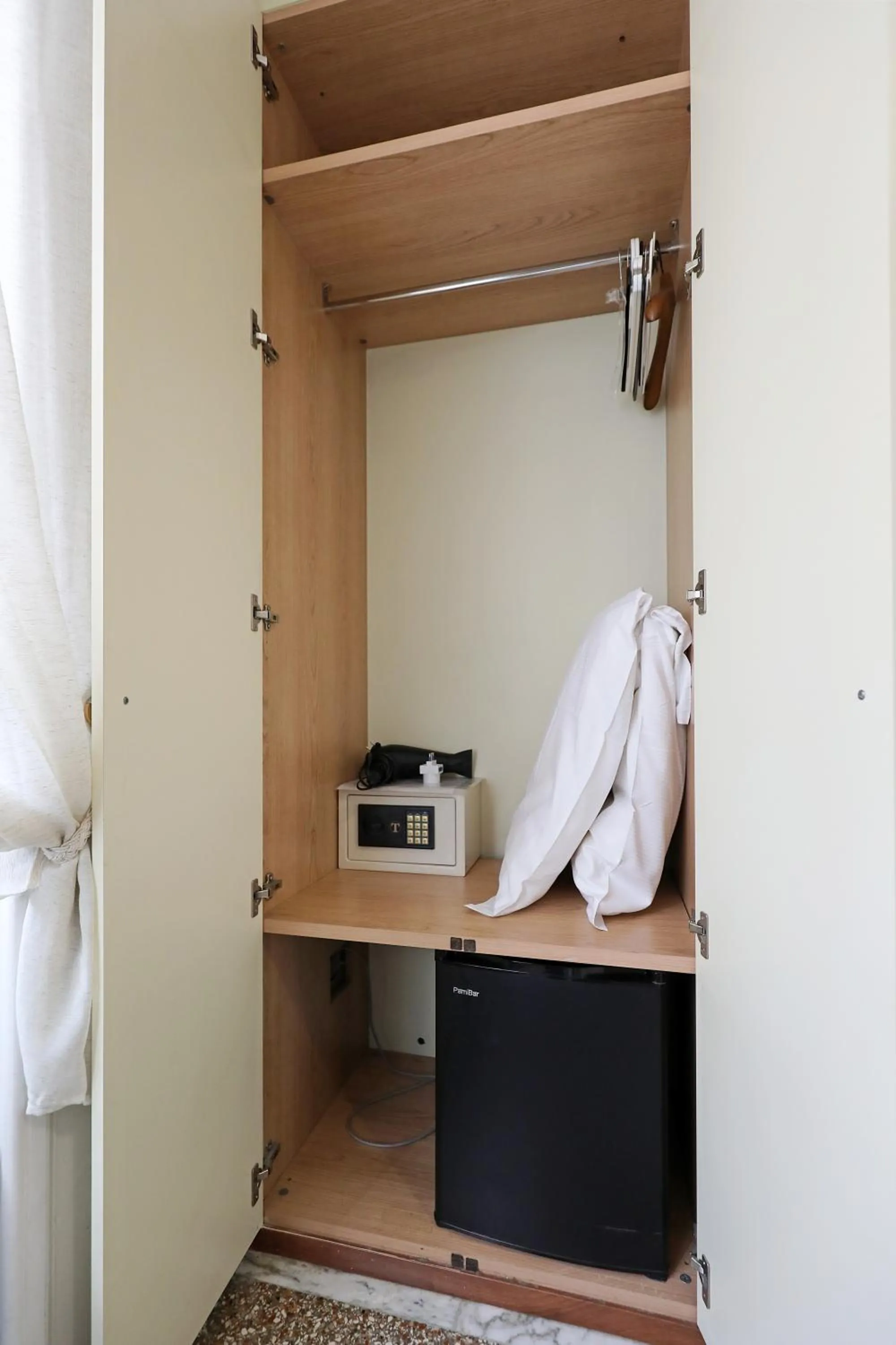 Maison Colosseo (Via dei Querceti 24)