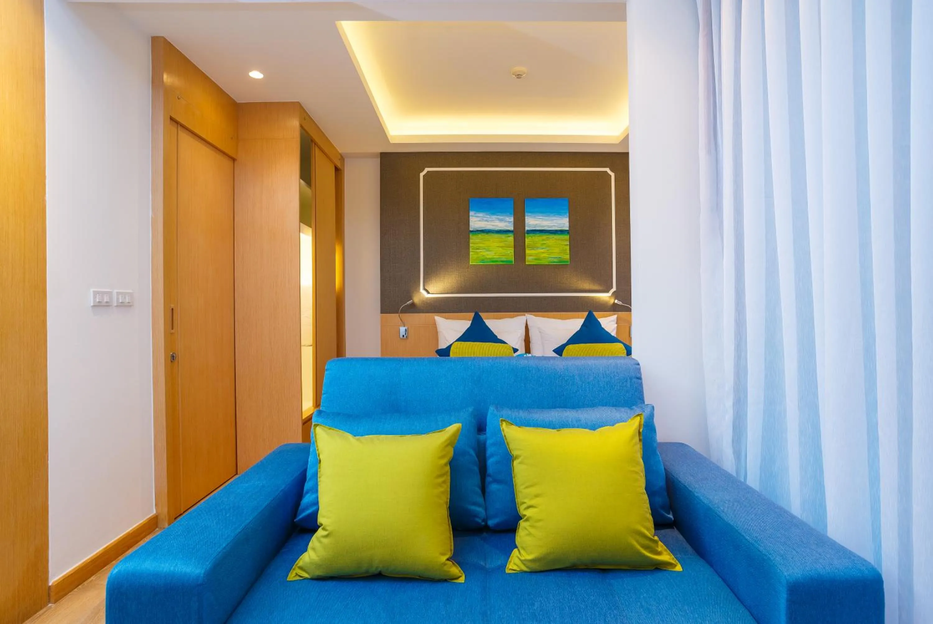 Living room in The Aristo Beach by Holy Cow, studio, without kitchen, construction view