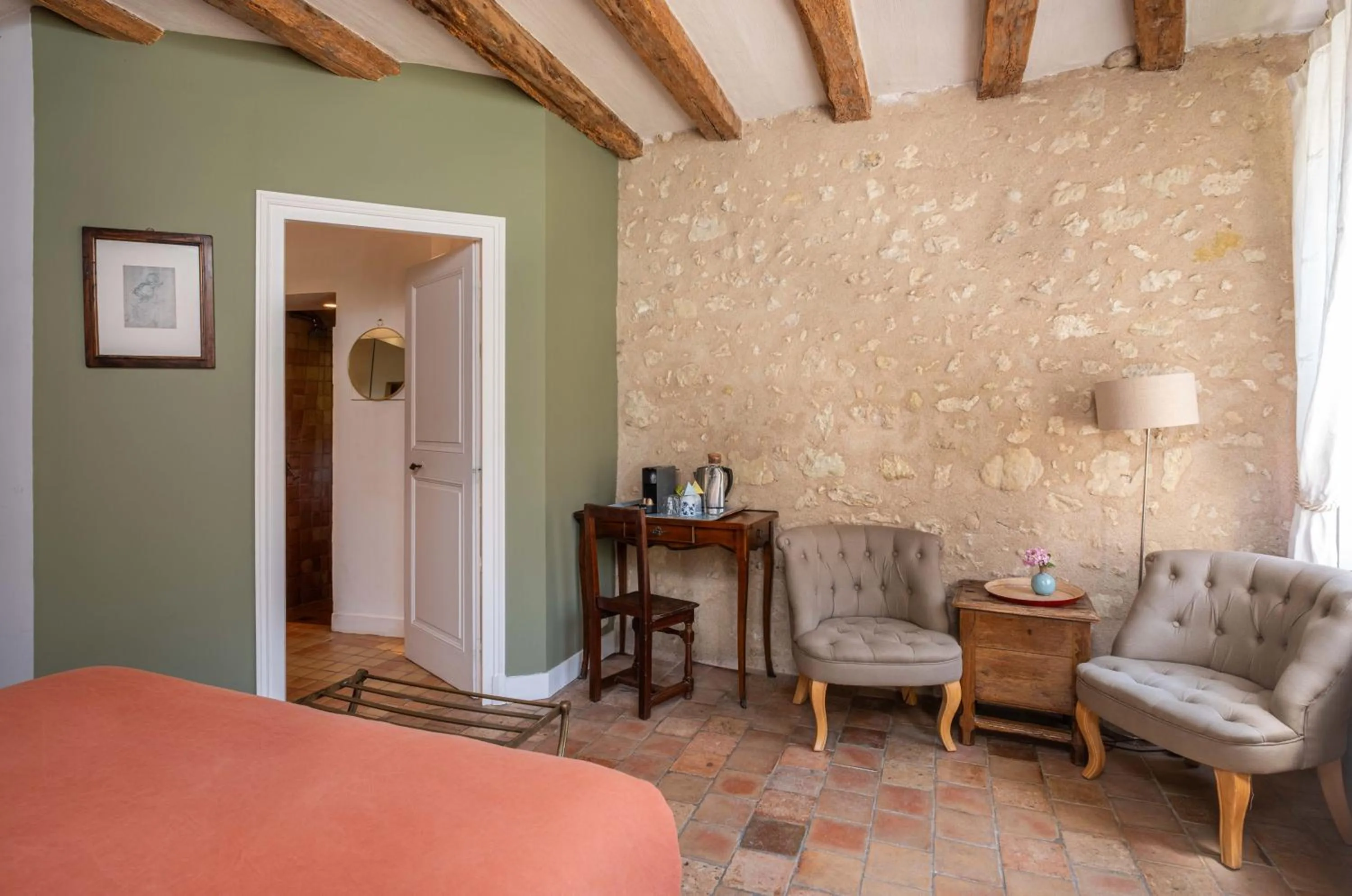 Seating area in Château de Nazelles Amboise