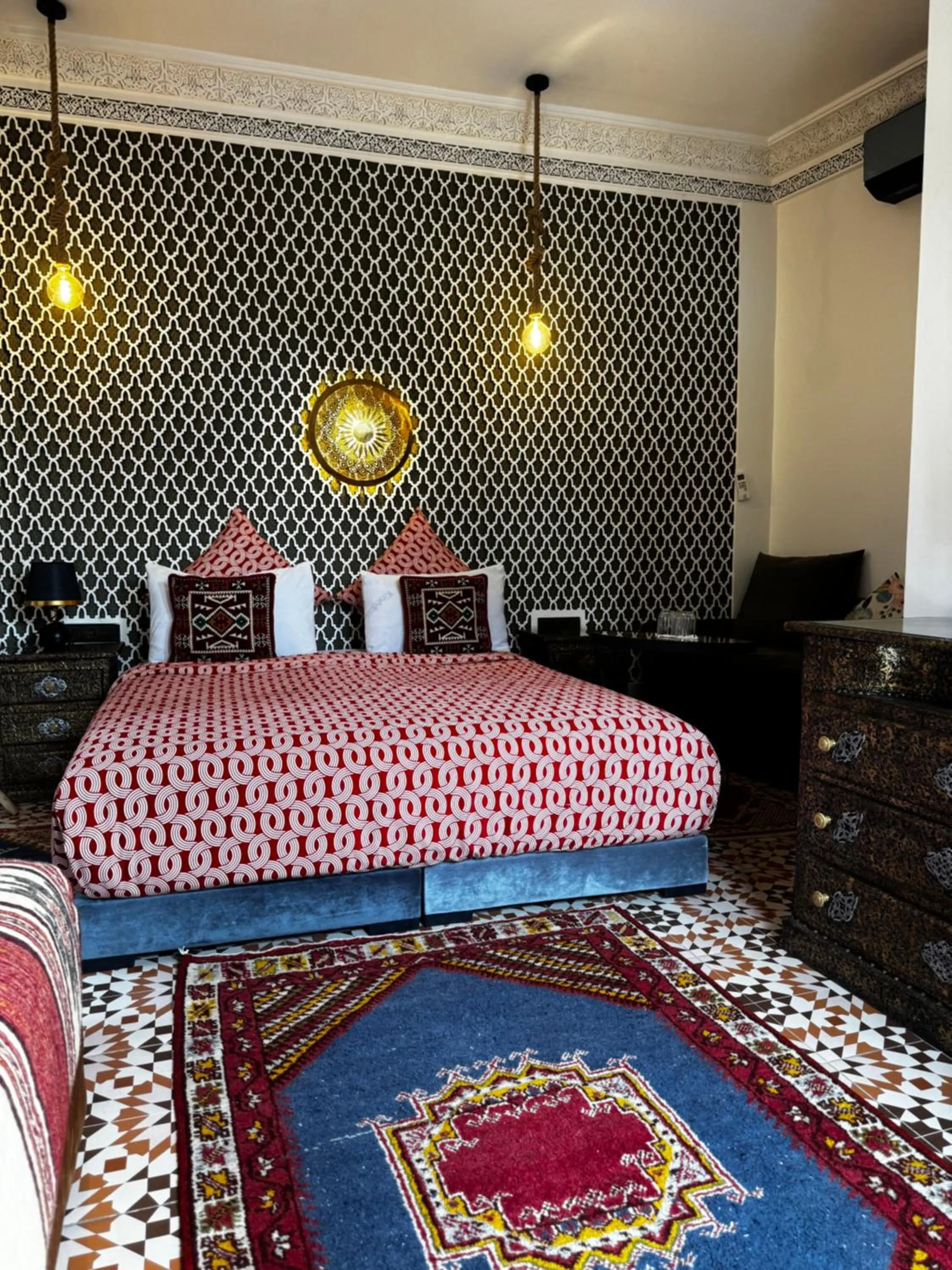 TV and multimedia, Bed in Riad Zahri