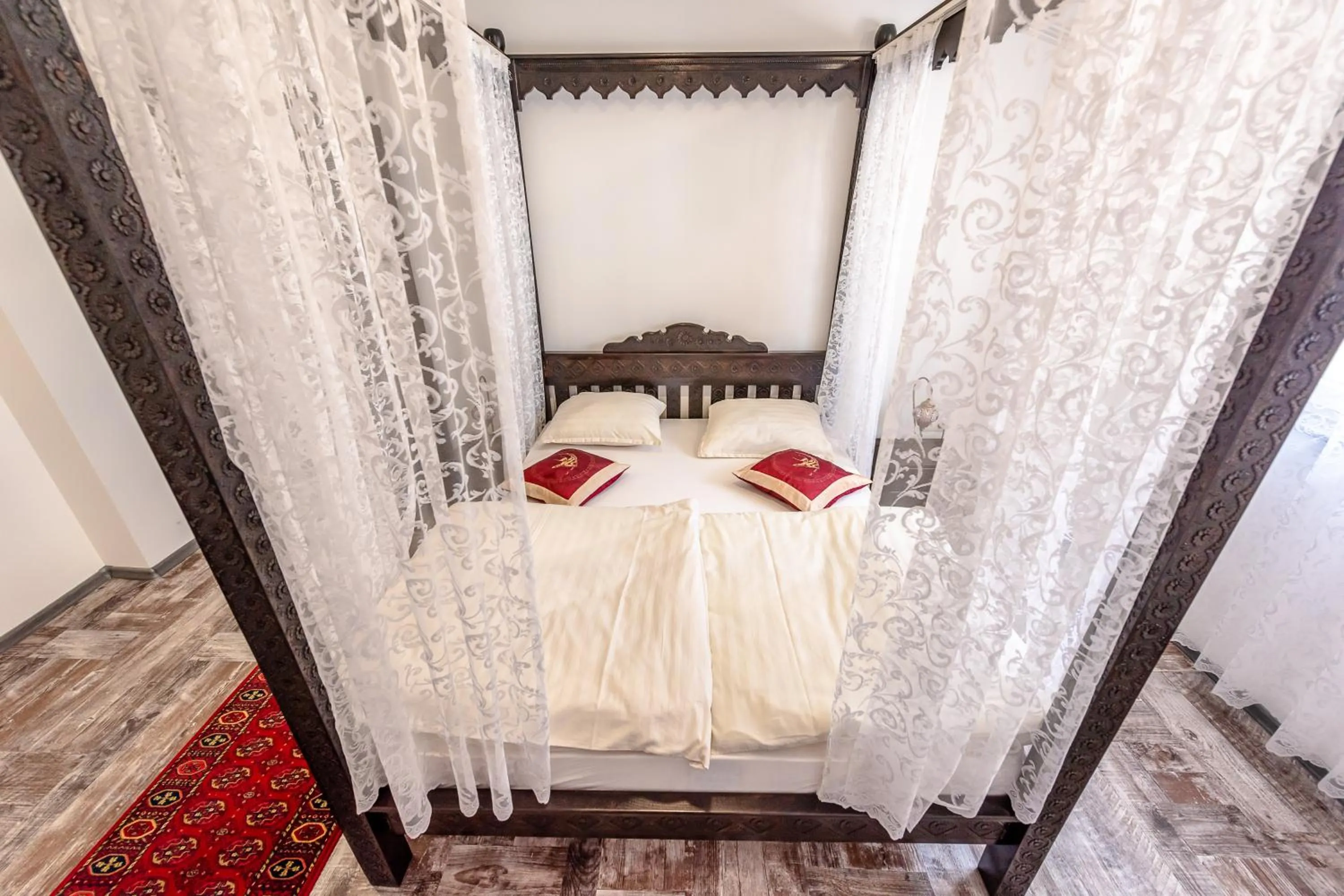 Bed in Apartment Prince