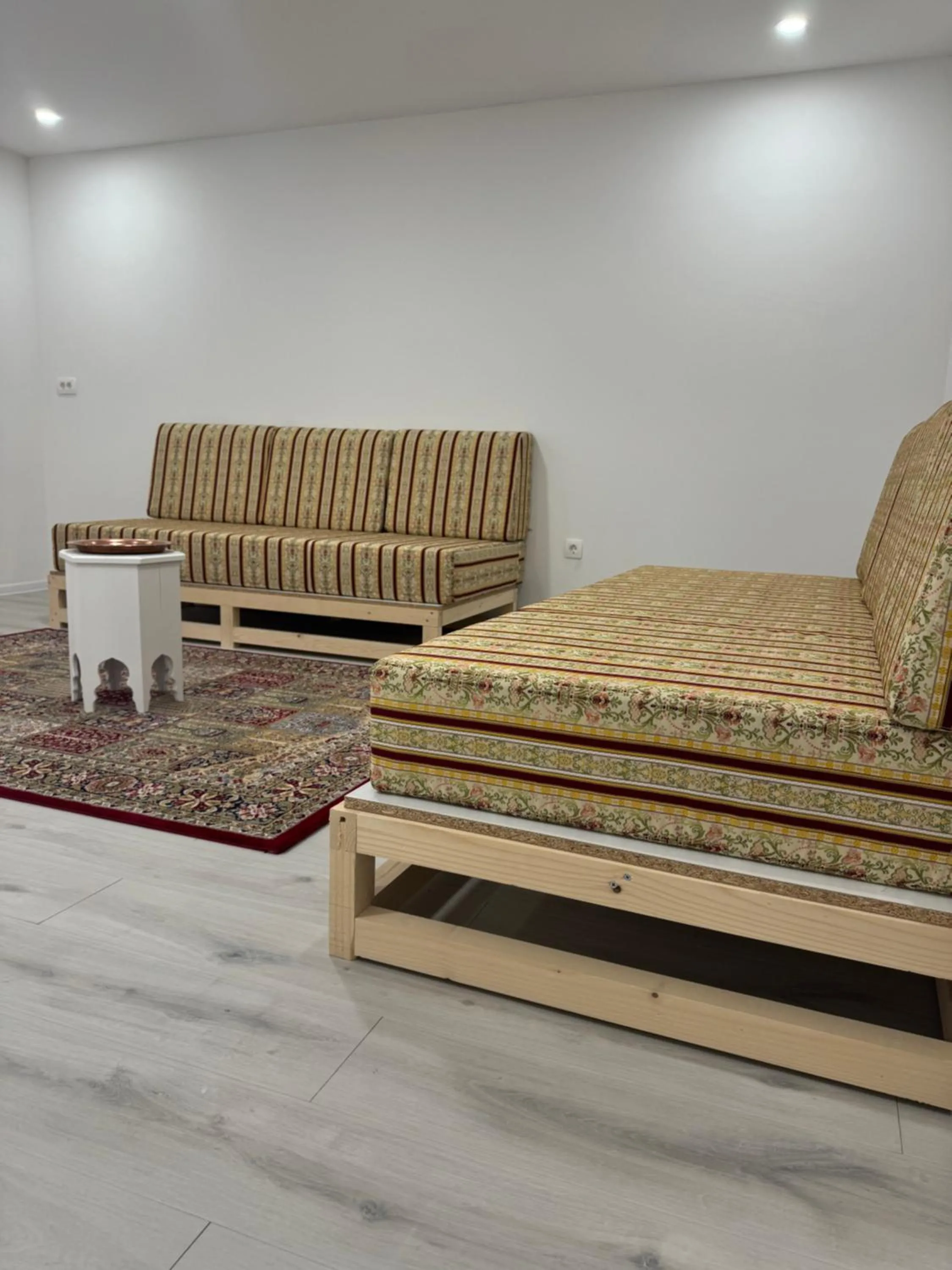 Bed in Apartment Prince