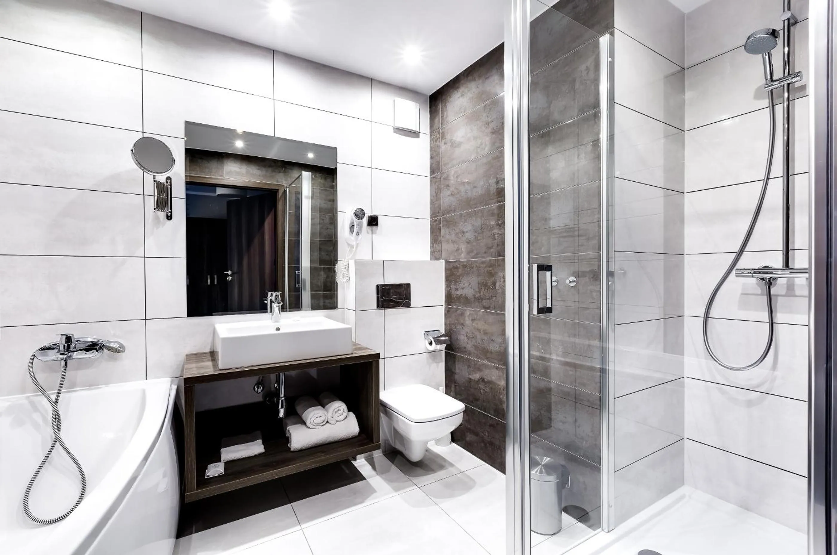 Shower in Hotel Konradówka Wellness & SPA - 300 metrów do centrum