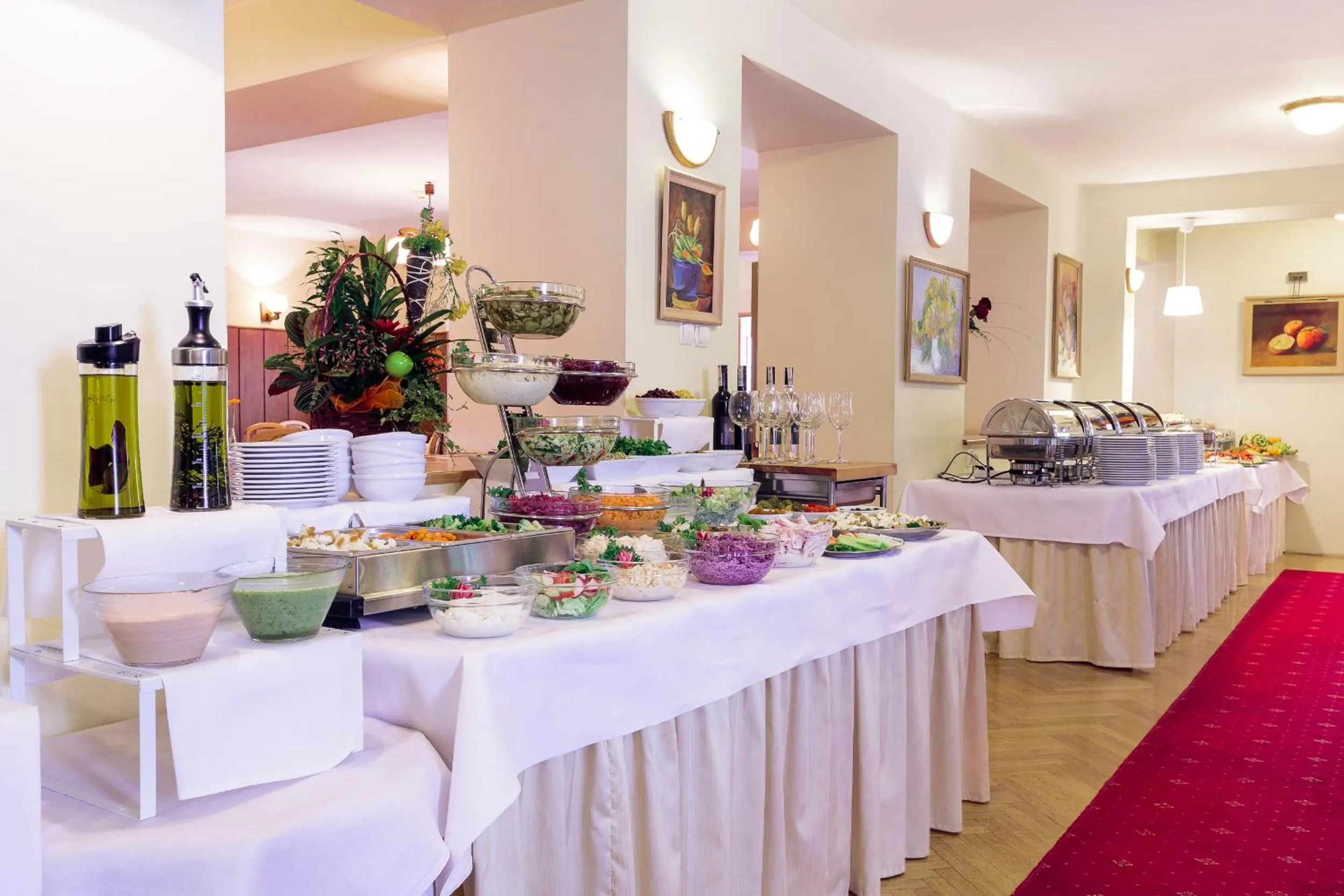 Dinner in Hotel Konradówka Wellness & SPA - 300 metrów do centrum