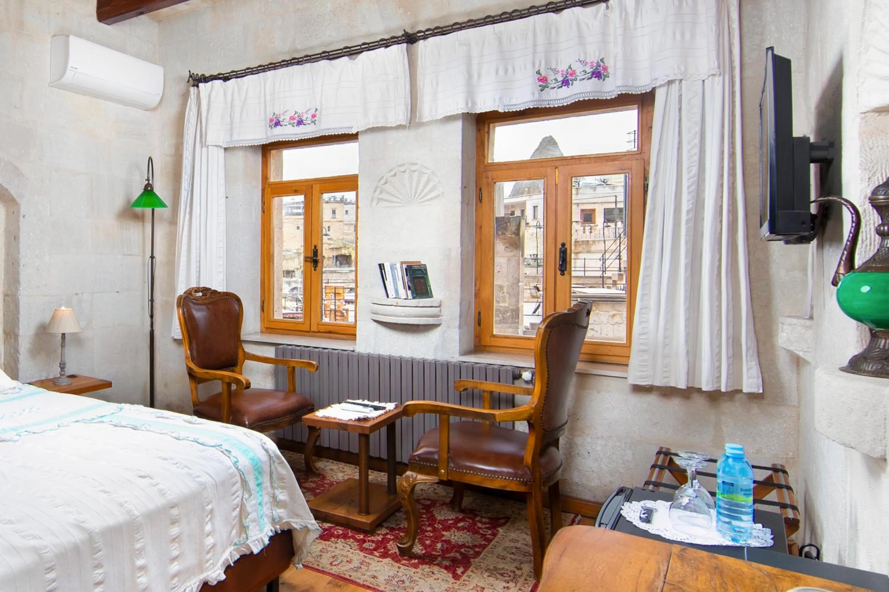 Bed in Terra Cave Hotel