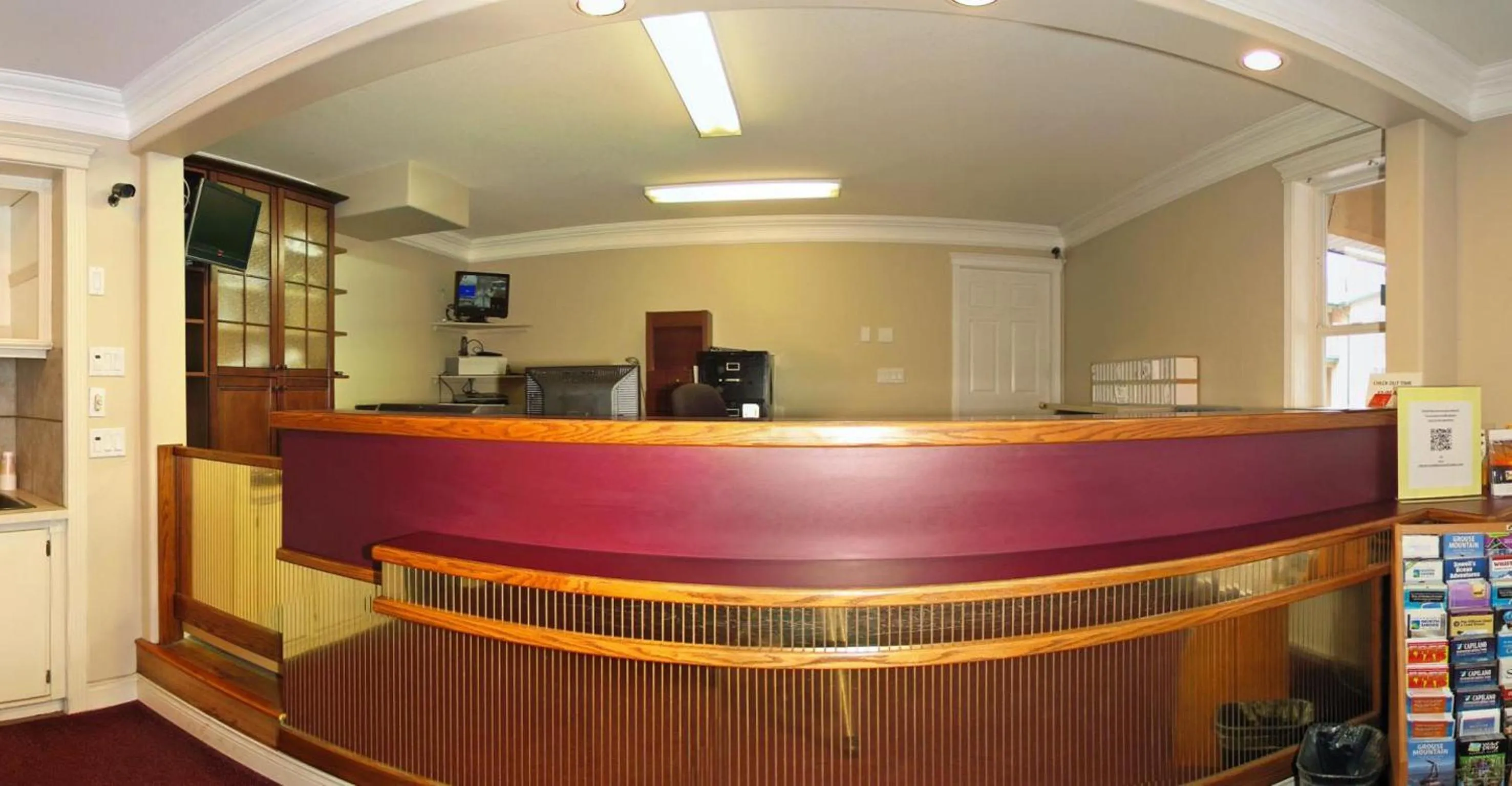 Lobby or reception in Travelodge by Wyndham Merritt