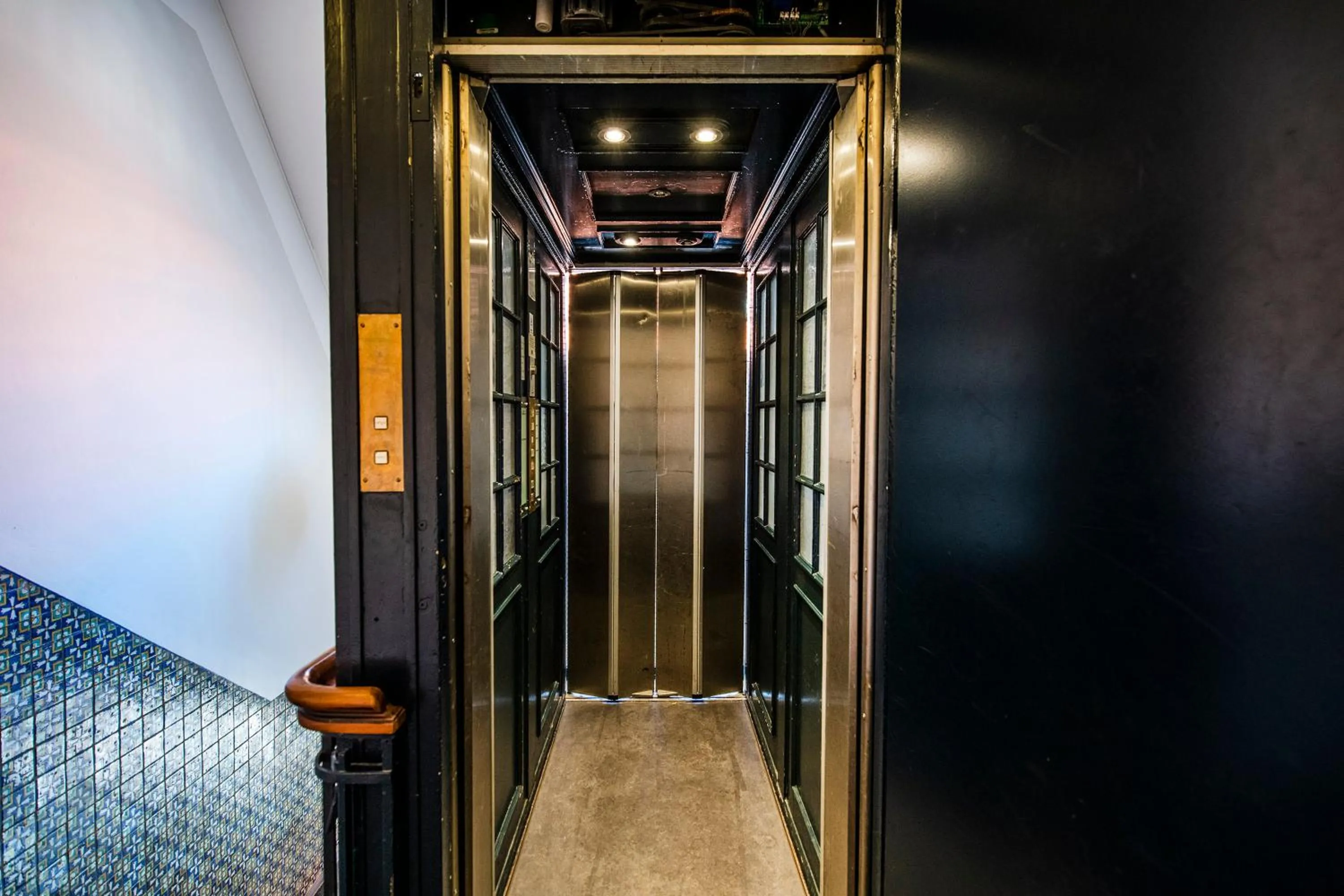 elevator in Kings Garden 1 by Daniel&jacob's