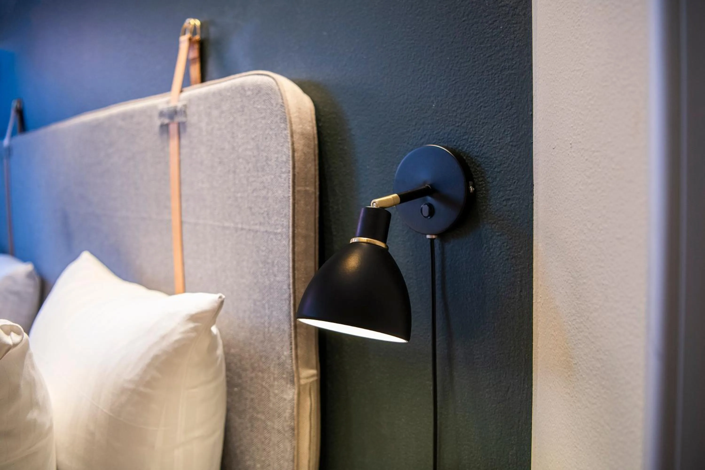 Bedroom, Bed in Kings Garden 1 by Daniel&jacob's