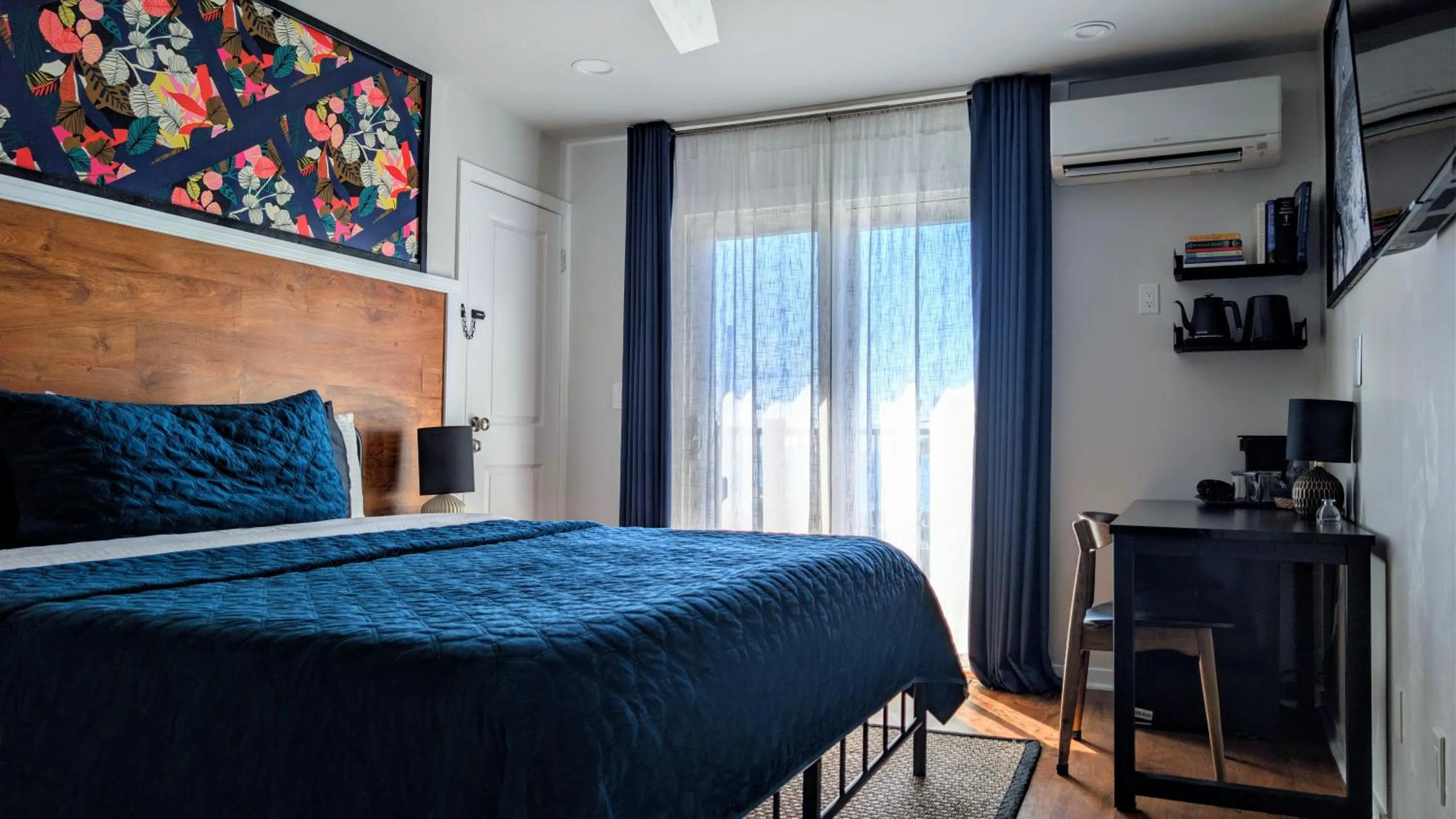 King Room with Pool View in Ocean View Terrace