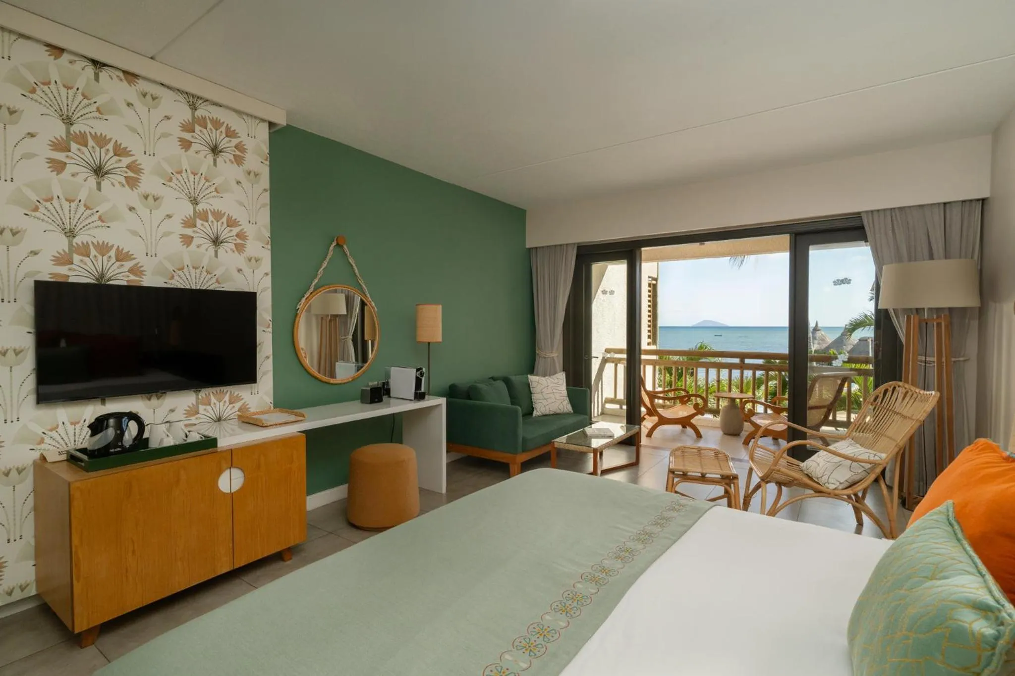 Bedroom, Bed in Veranda Paul et Virginie Hotel & Spa - Adults Only